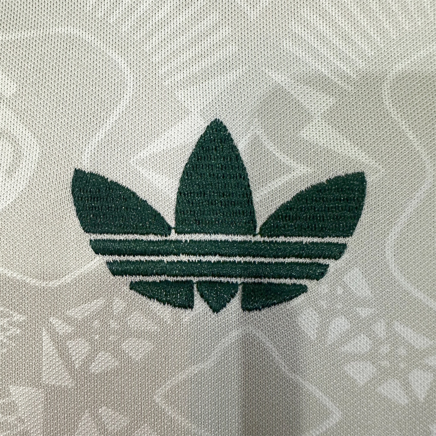 Bayern Munich 25-26 Oktoberfest Jersey - Fans Version - Unitedfutballjersey