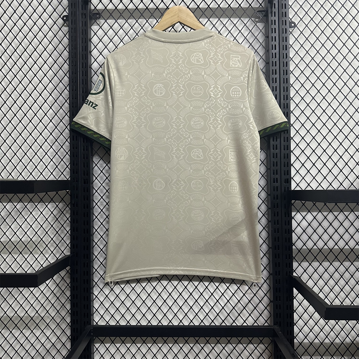 Bayern Munich 25-26 Oktoberfest Jersey - Fans Version - Unitedfutballjersey