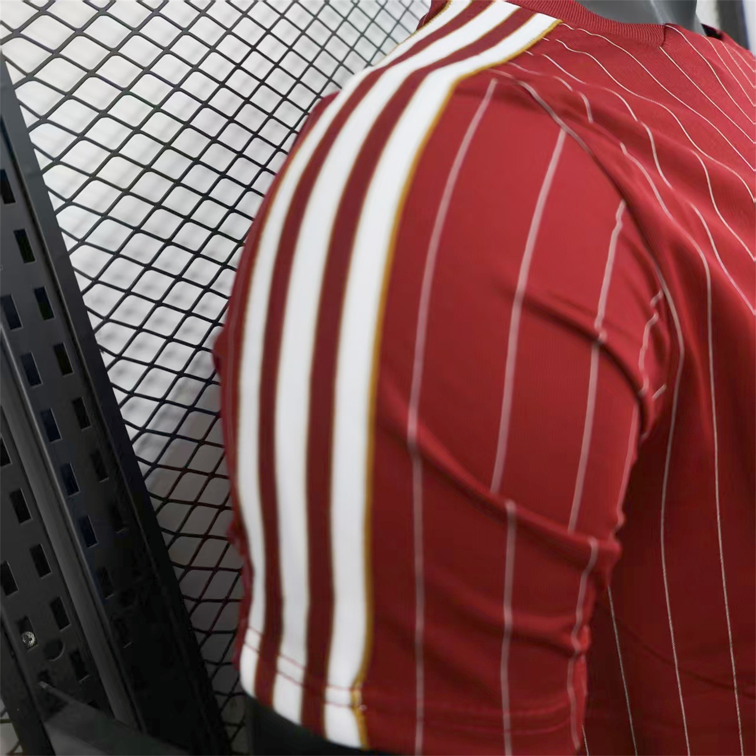 Arsenal 25-26 Trefoil White Lines Red Travel Jersey - Player Version - Unitedfutballjersey