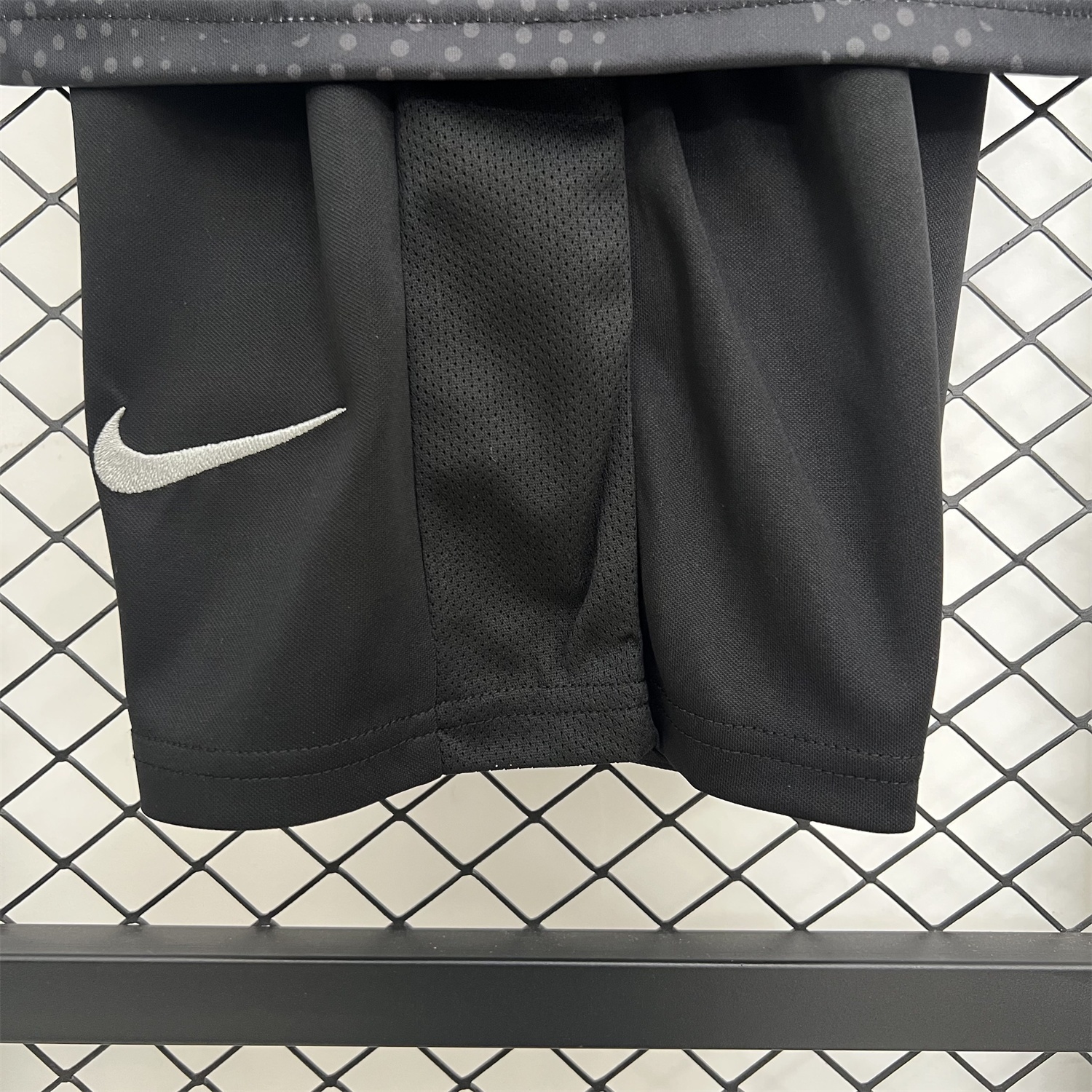 Sporting CP 25-26 Black Special Kids Kit - Unitedfutballjersey