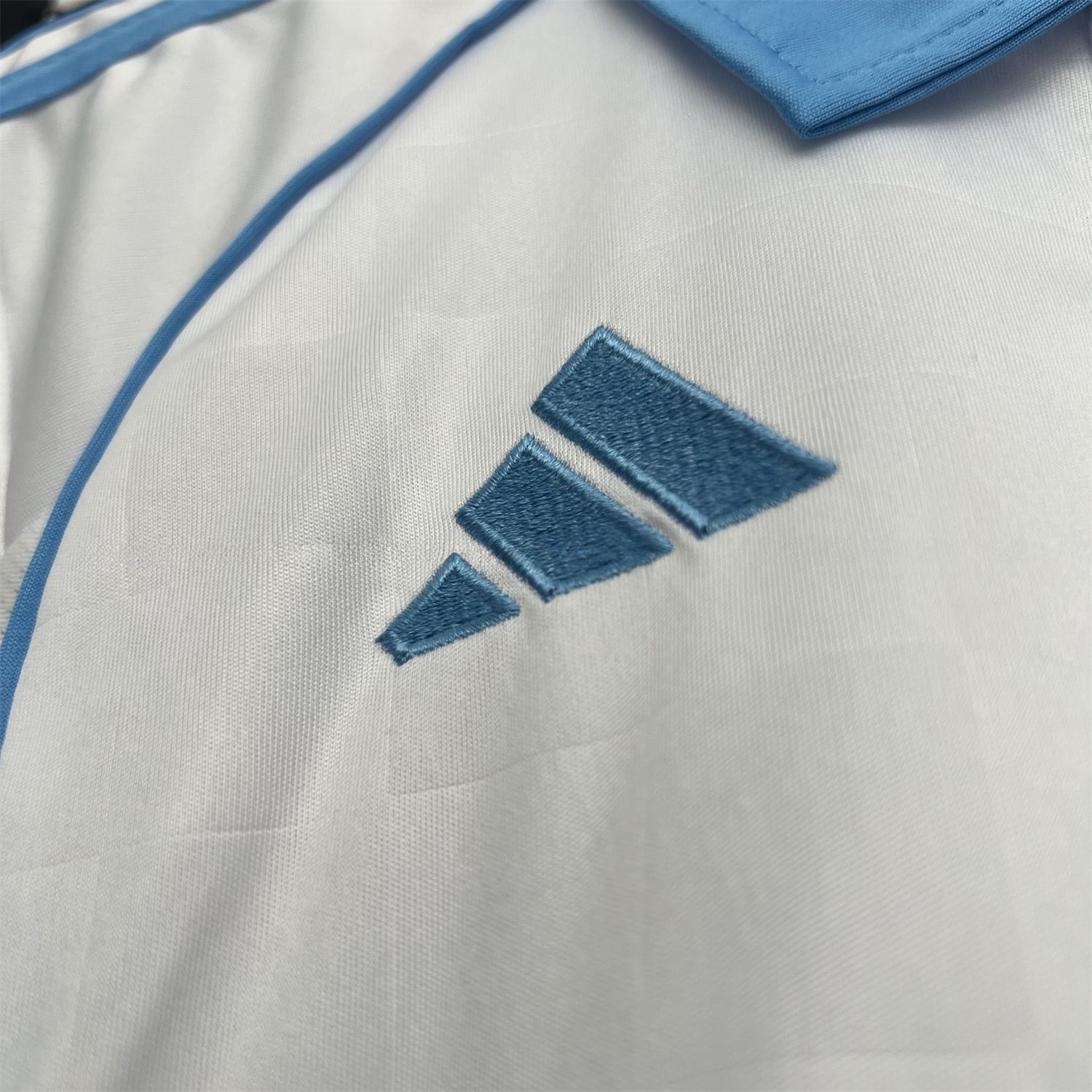 Real Zaragoza 25-26 Home Kids Kit - Unitedfutballjersey