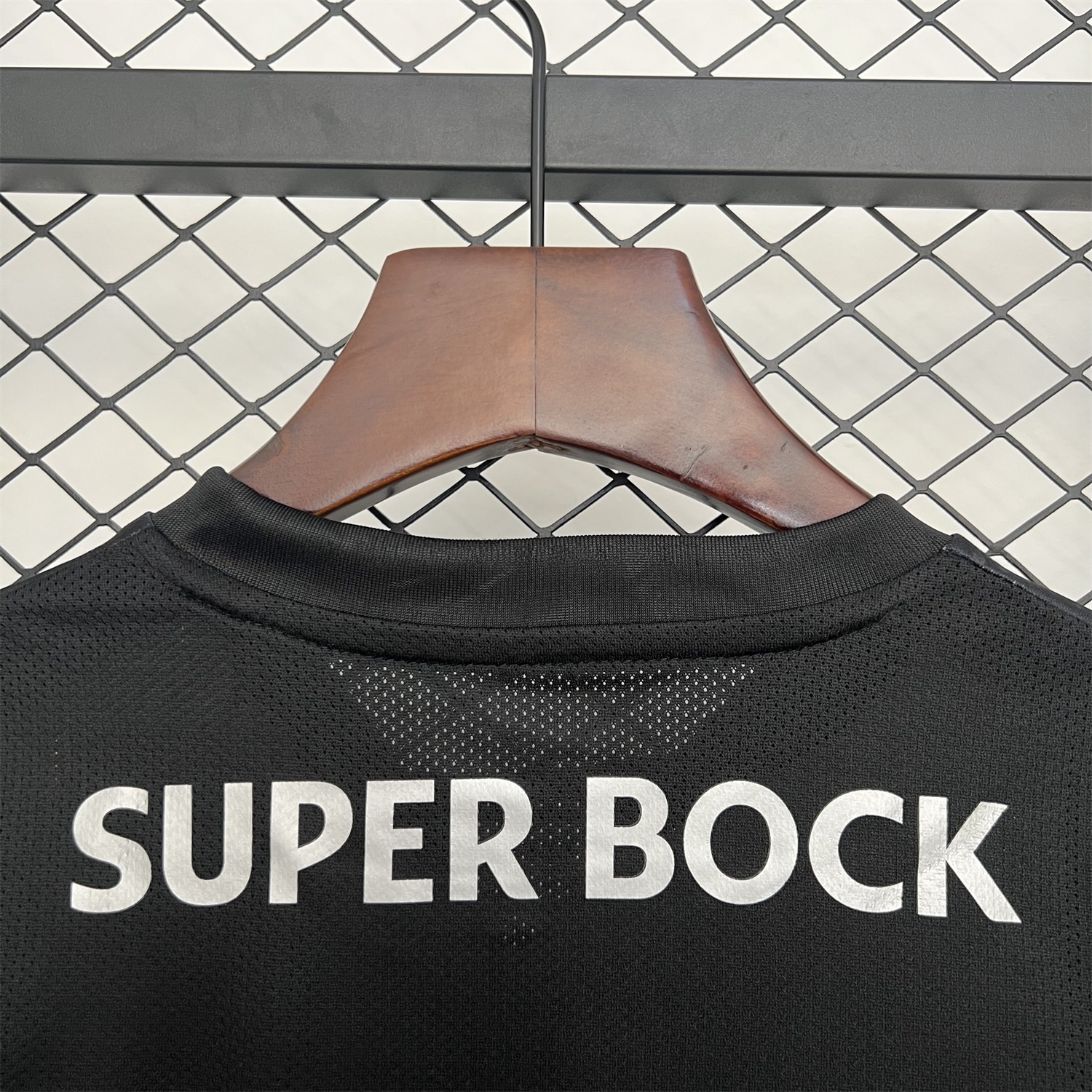 Sporting CP 25-26 Black Special Kids Kit - Unitedfutballjersey