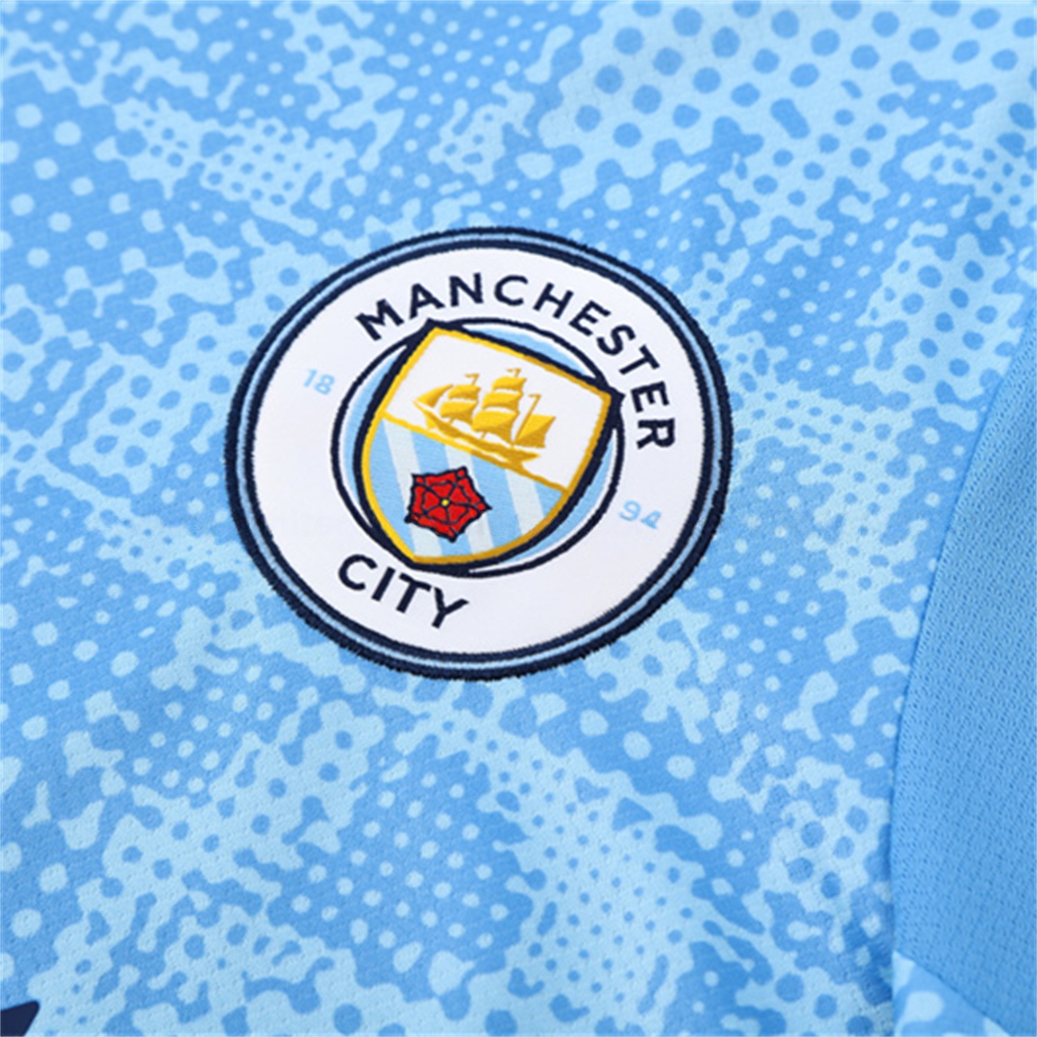 Manchester City 25-26 Short-Sleeve Training Set - Light Blue Camouflage Top & Deep Blue Shorts - Unitedfutballjersey