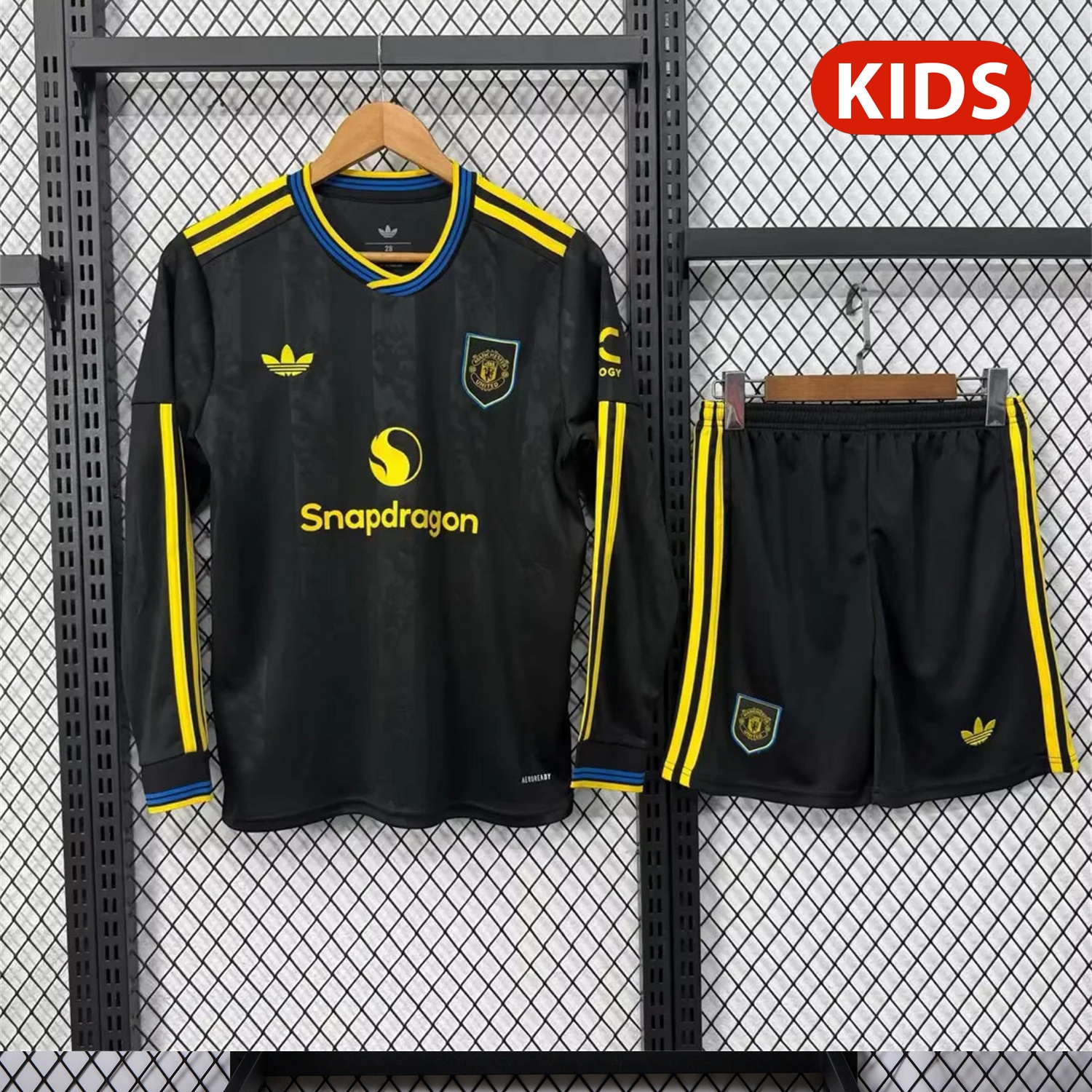 Manchester United 25-26 Third Black Long Sleeves Kids Kit - Unitedfutballjersey