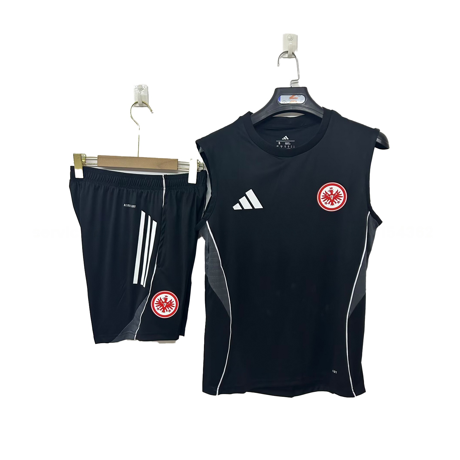 Frankfurt 25-26 Vest Training Set - Black Vest & Black Short - Unitedfutballjersey