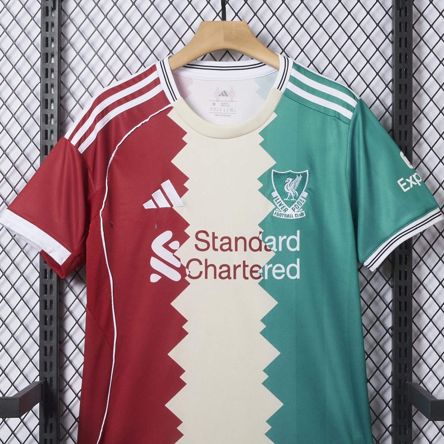 Liver.pool 25-26 Tricolor Shirt - Fans Version - Unitedfutballjersey