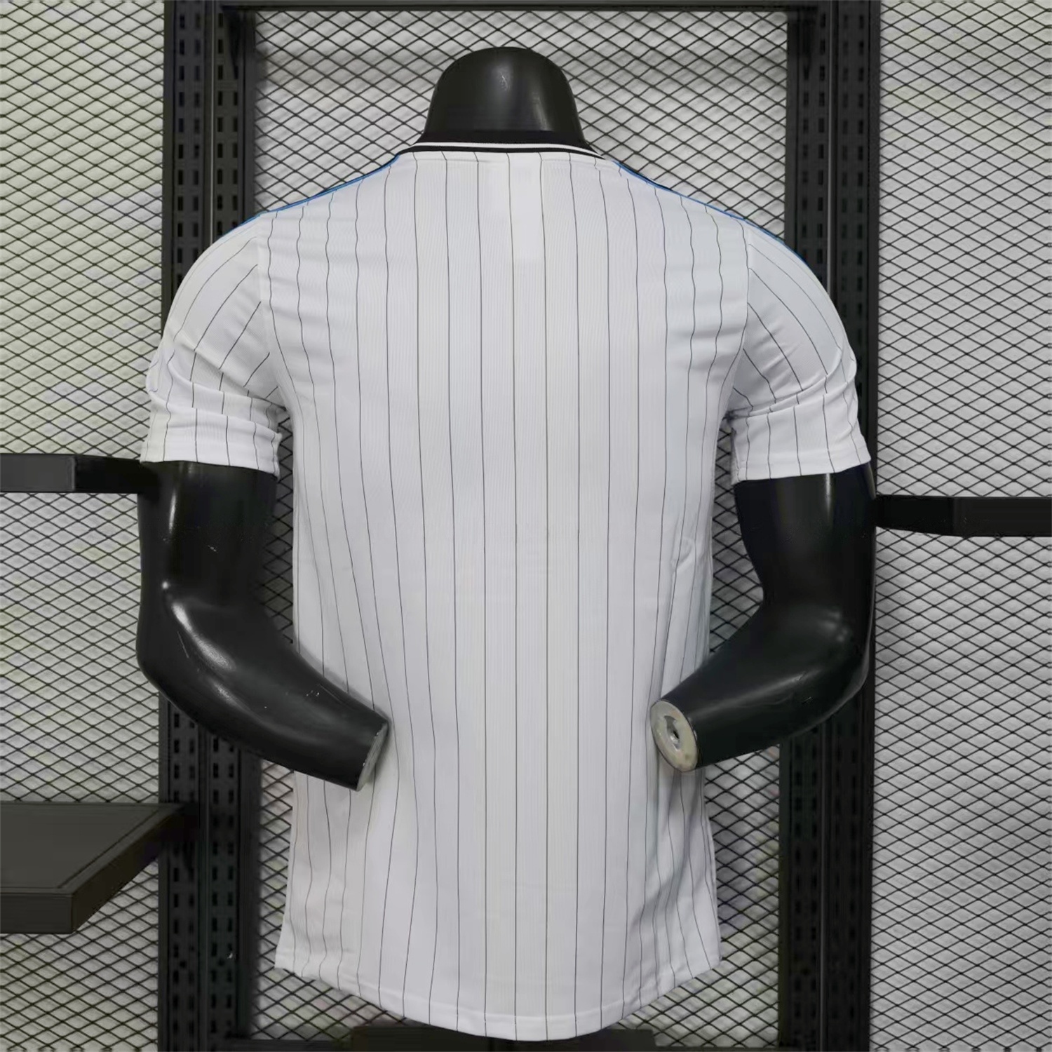 Newcastle United 25-26 Icon Range Travel Special Edition White Jersey - Player Version - Unitedfutballjersey