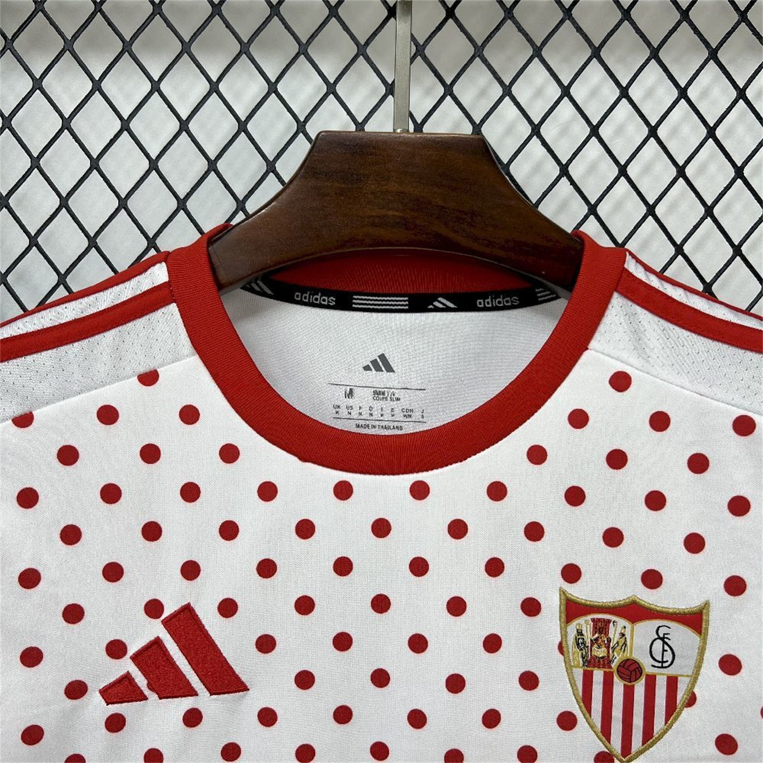 Sevilla 25-26 Red Points White Training Jersey - Fans Version - Unitedfutballjersey