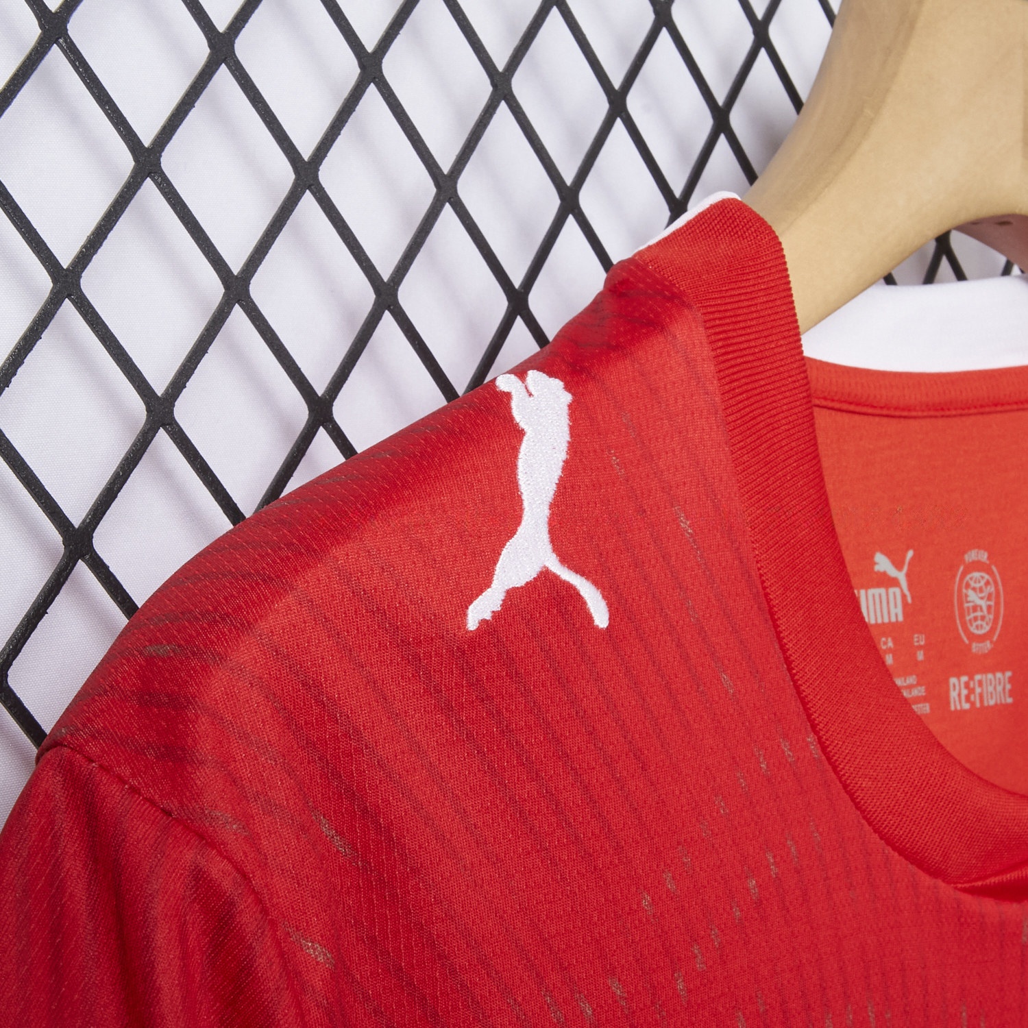 Switzerland 25-26 Home (Informal-release Version) Red Jersey - Fans Version - Unitedfutballjersey