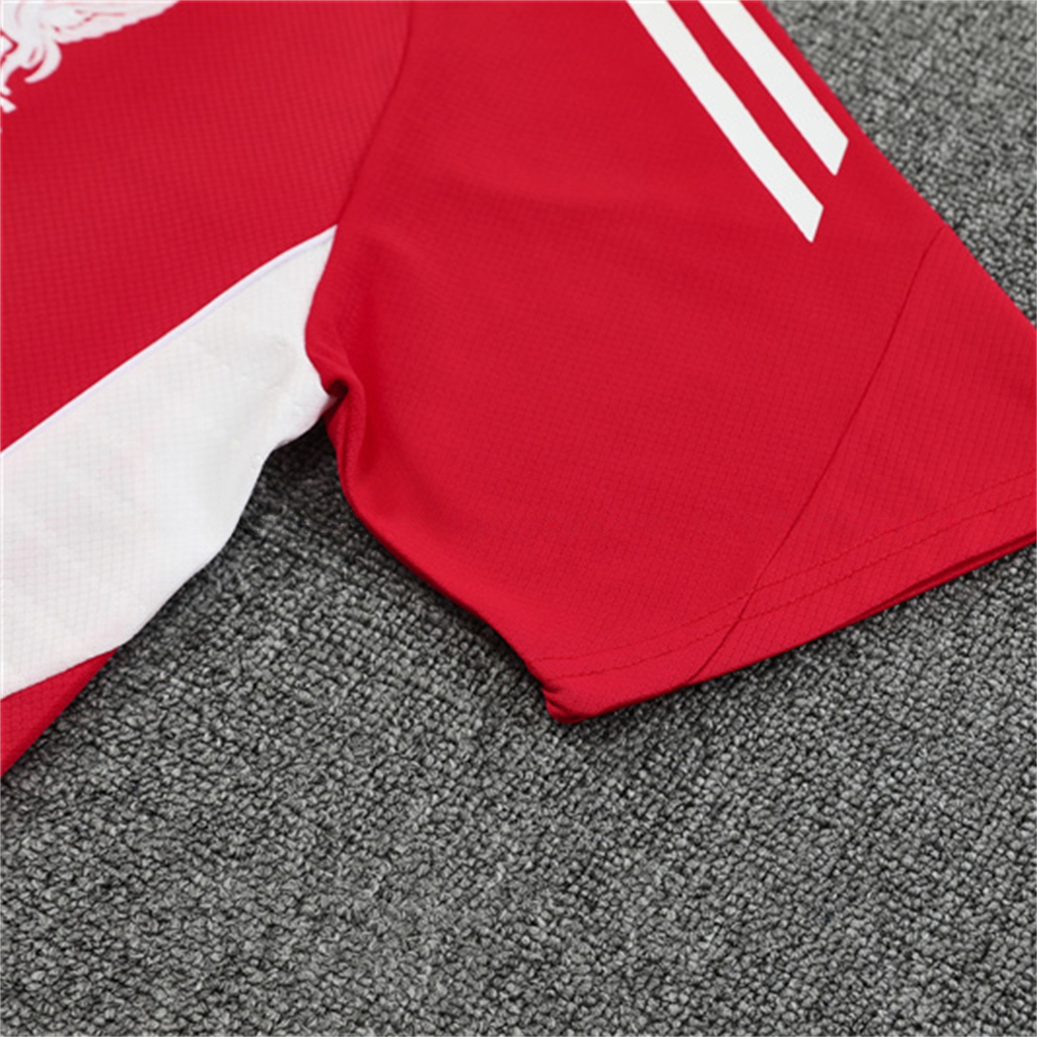 Arsenal 25-26 Kids Short-Sleeve Training Set - Red Top & Black Shorts - Unitedfutballjersey