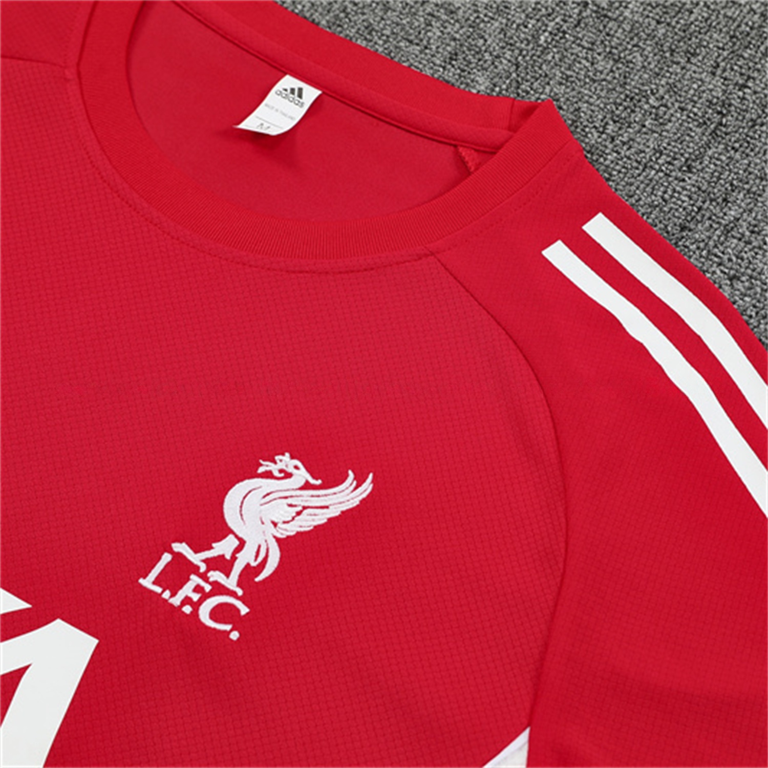 Liver.pool 25-26 Short-Sleeve Training Set - Red Top & Black Shorts - Unitedfutballjersey