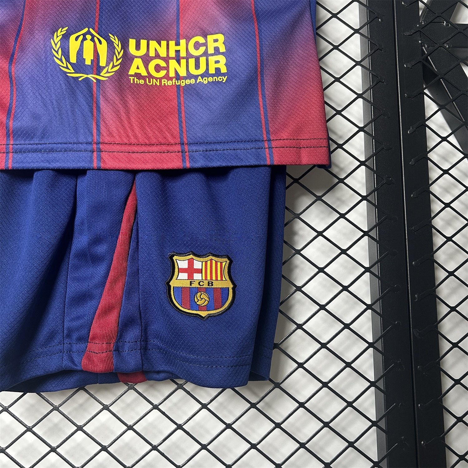 Barcelona 25-26 Ed Sheeran Home Special Kids Kit - Fans Version - Unitedfutballjersey