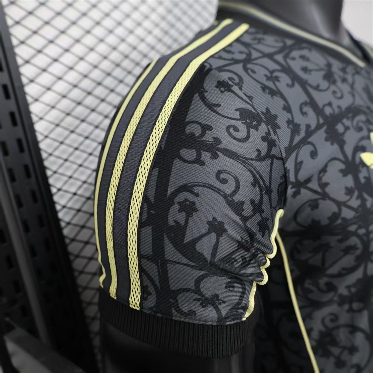 Liver.pool 25-26 Black Floral Pattern Special Jersey - Player Version - Unitedfutballjersey