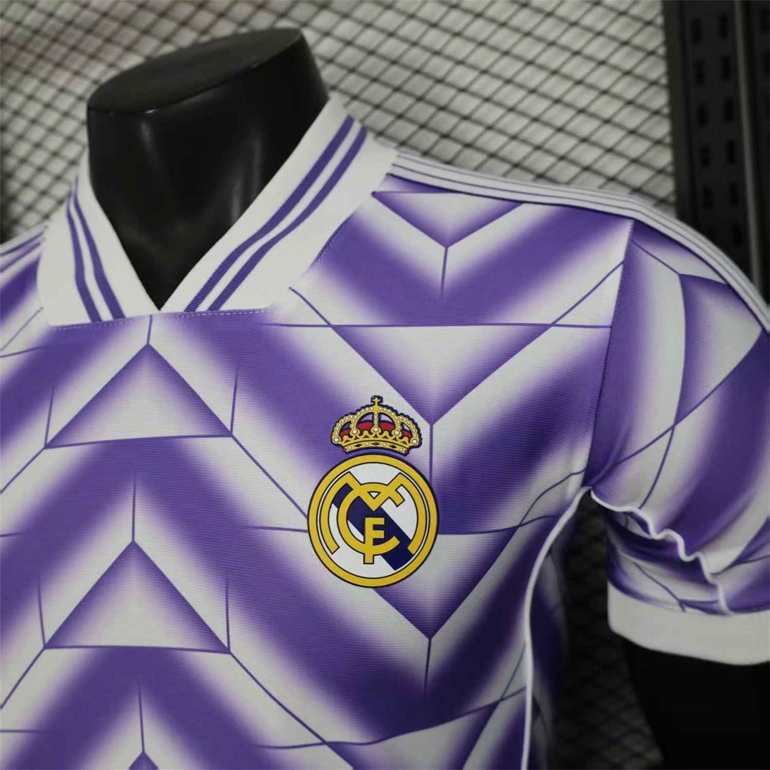 Real Madrid 25-26 Refracted Purple Light White Special Jersey - Player Version - Unitedfutballjersey