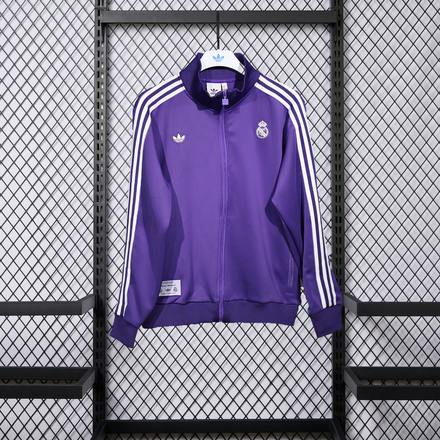 Real Madrid 25-26 White Lines Training Set - Purple Top and Purple Pants - Unitedfutballjersey