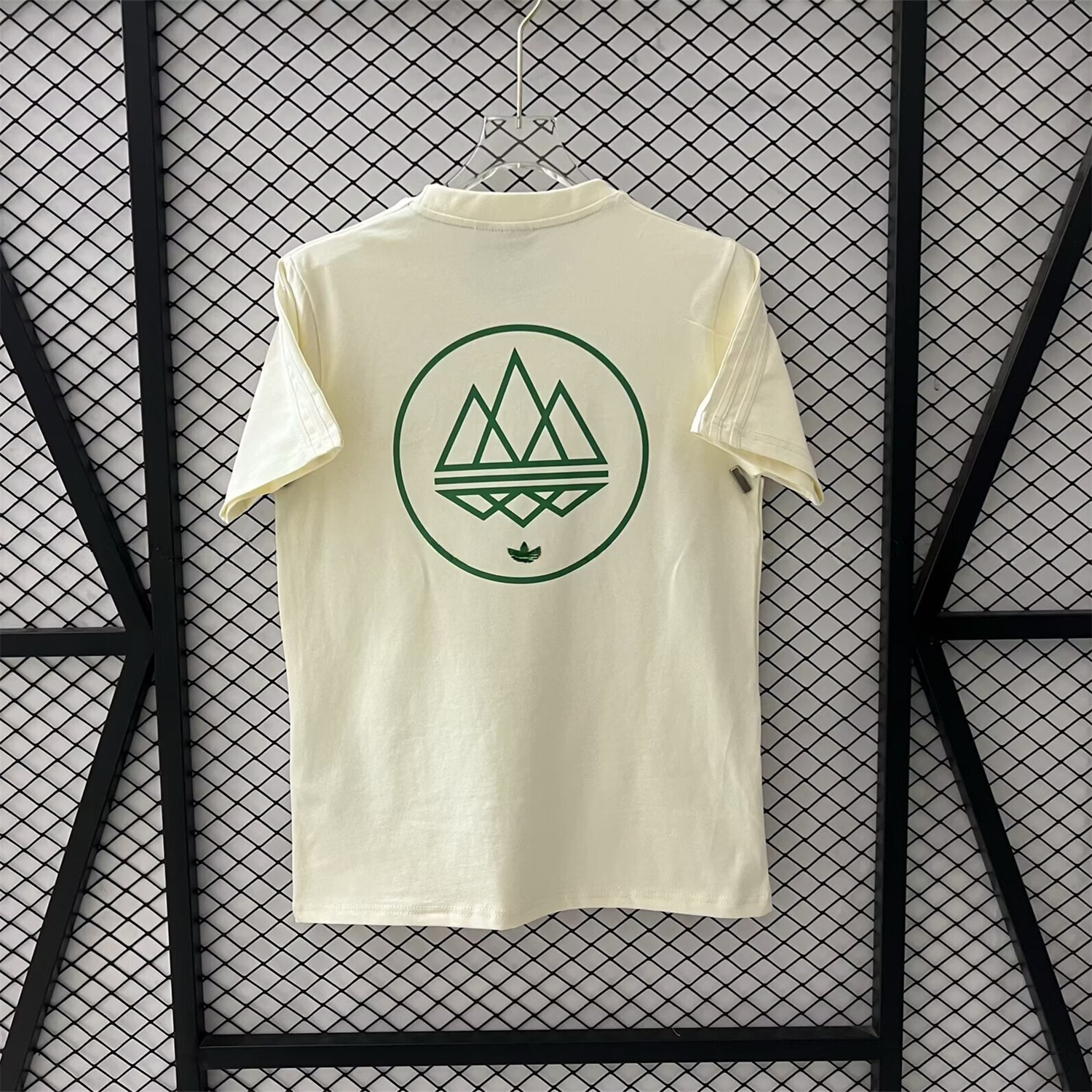 Celtic 25-26 Beige Casual Shirt - Unitedfutballjersey