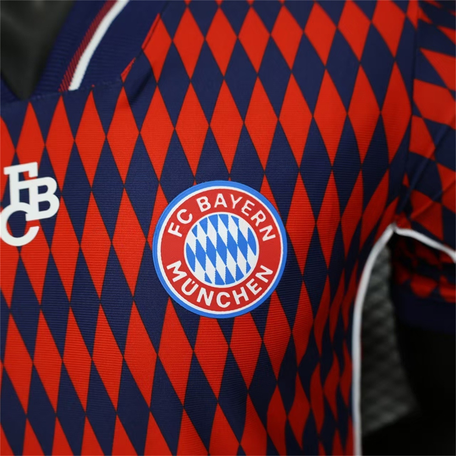 Bayern Munich 25-26 Trefoil Retro Style Red And Deep Blue Jersey - Player Version - Unitedfutballjersey