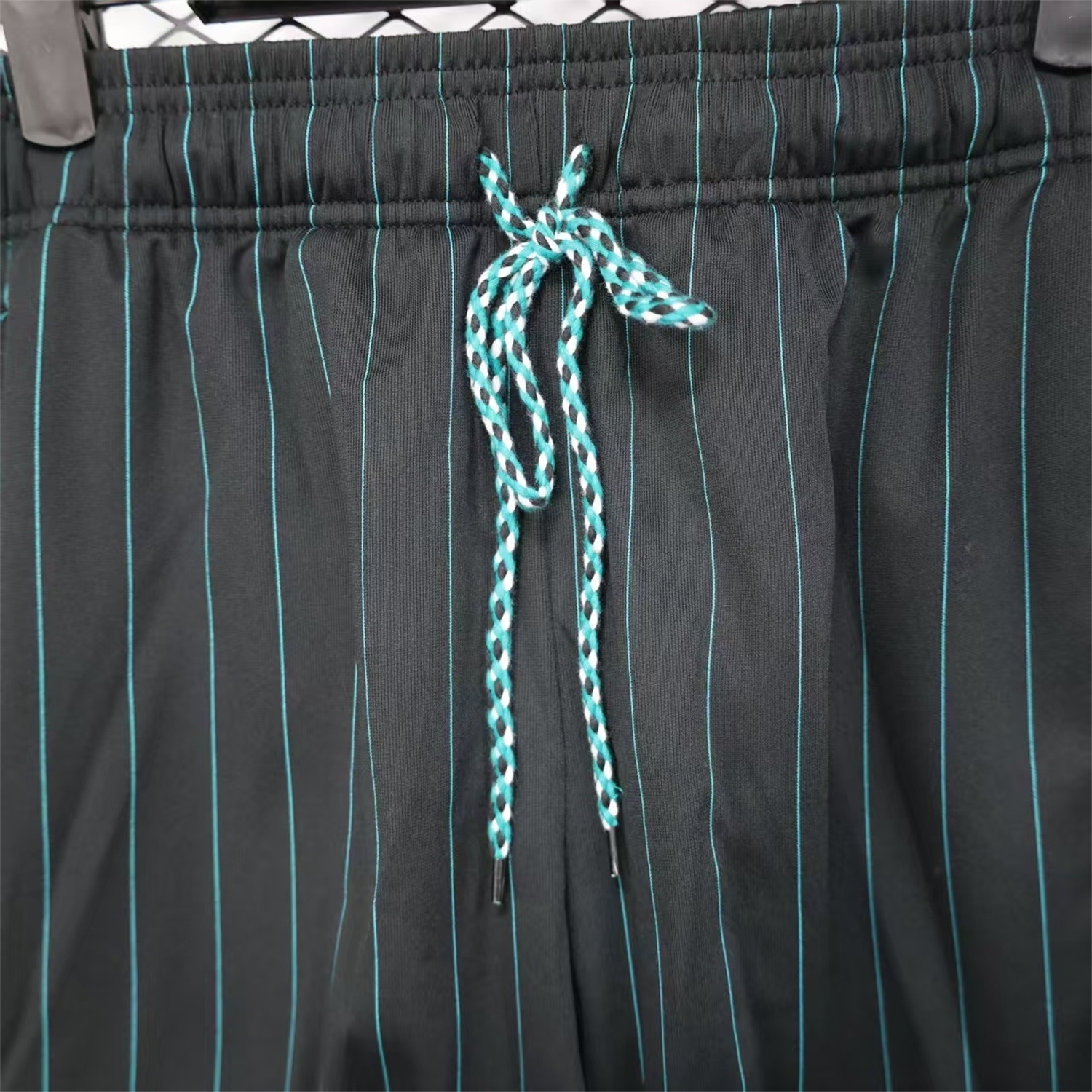 Liver.pool 25-26 Trefoil Black Travel Shorts - Player Version - Unitedfutballjersey