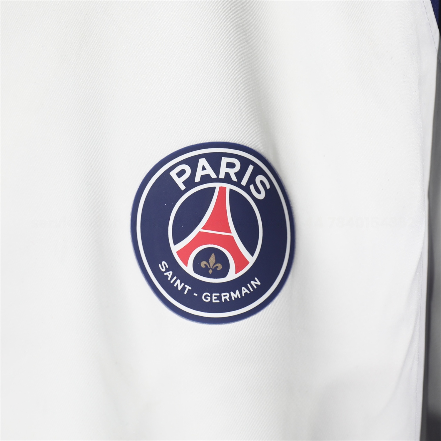 Paris Saint-Germain PSG 25-26 Throwback Windbreaker Jacket - White - Unitedfutballjersey