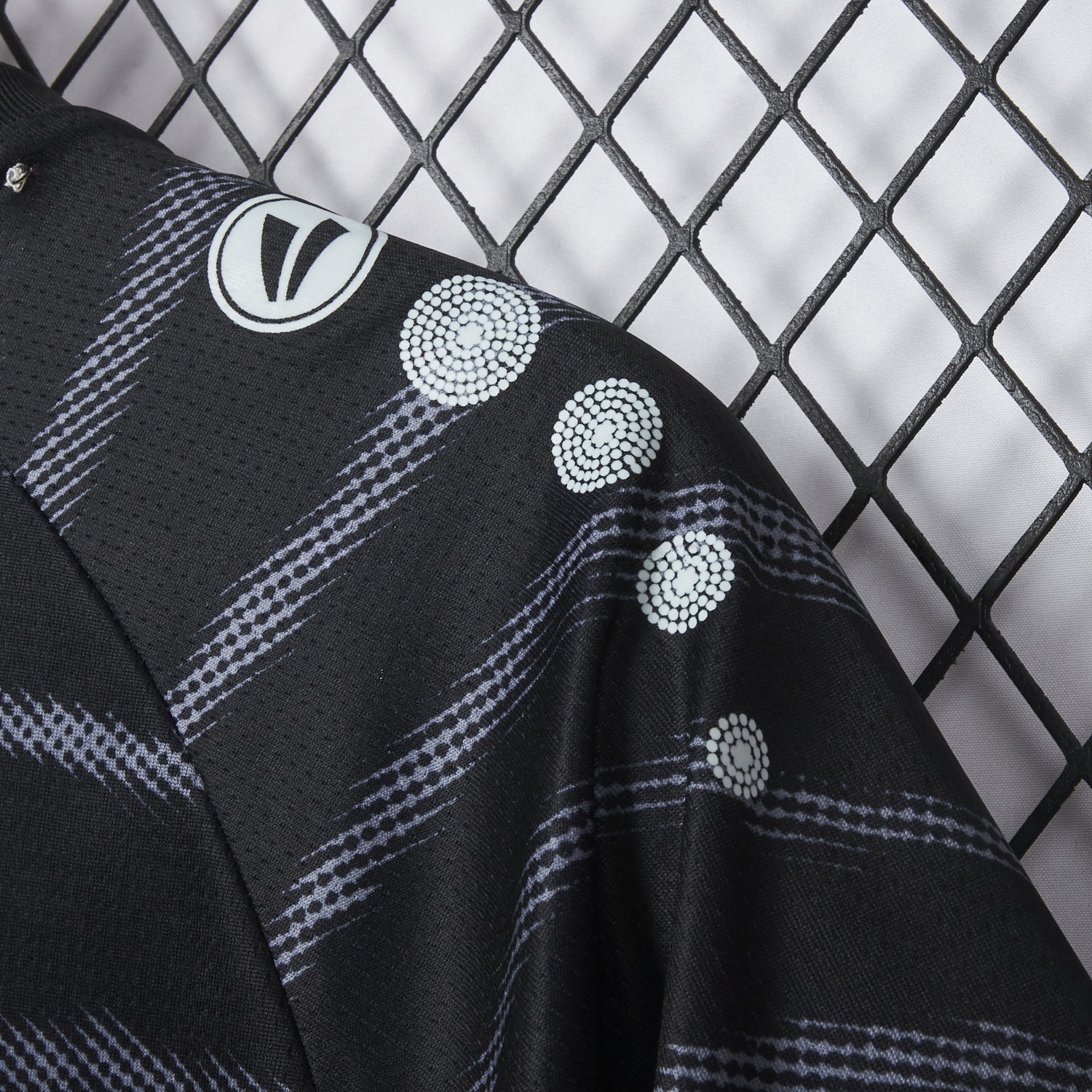 Dynamo Dresden 25-26 Away Black Jersey - Fans Version - Unitedfutballjersey