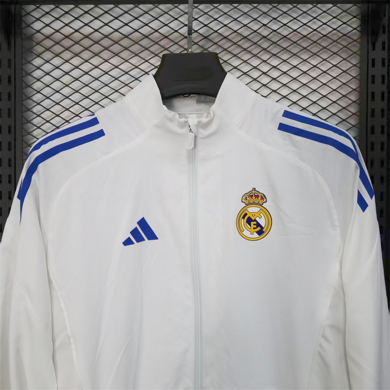 Real Madrid 25-26 White Windbreaker Jacket - Deep Green - Unitedfutballjersey