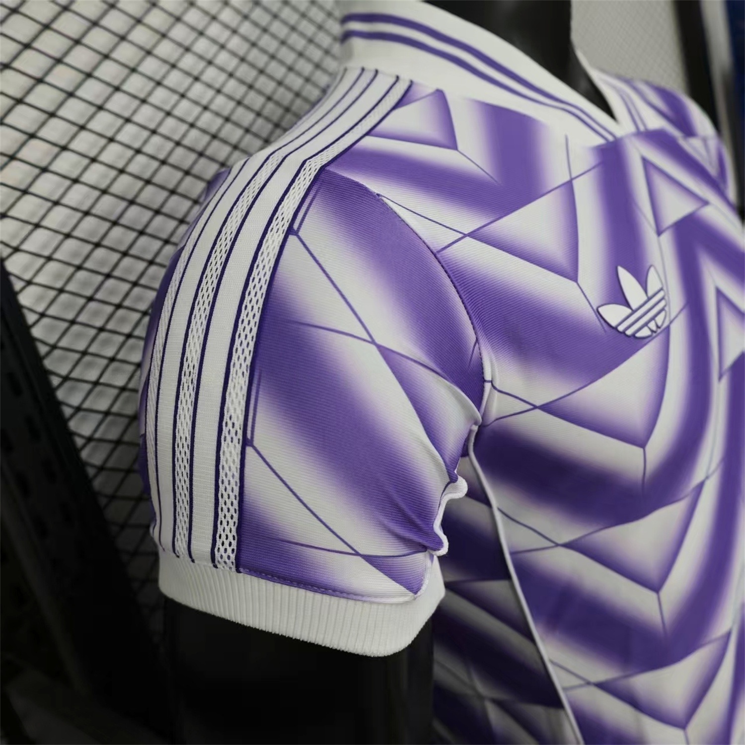 Real Madrid 25-26 Refracted Purple Light White Special Jersey - Player Version - Unitedfutballjersey