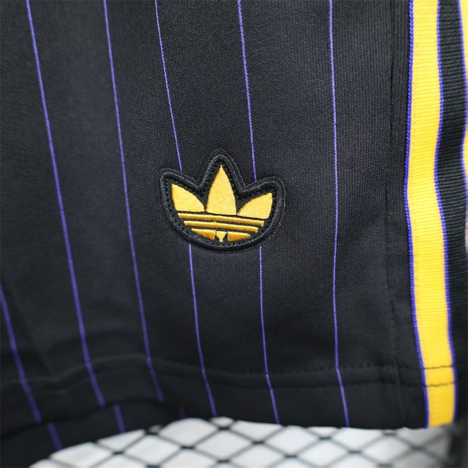 Manchester United 25-26 Trefoil Black Travel Shorts - Player Version - Unitedfutballjersey