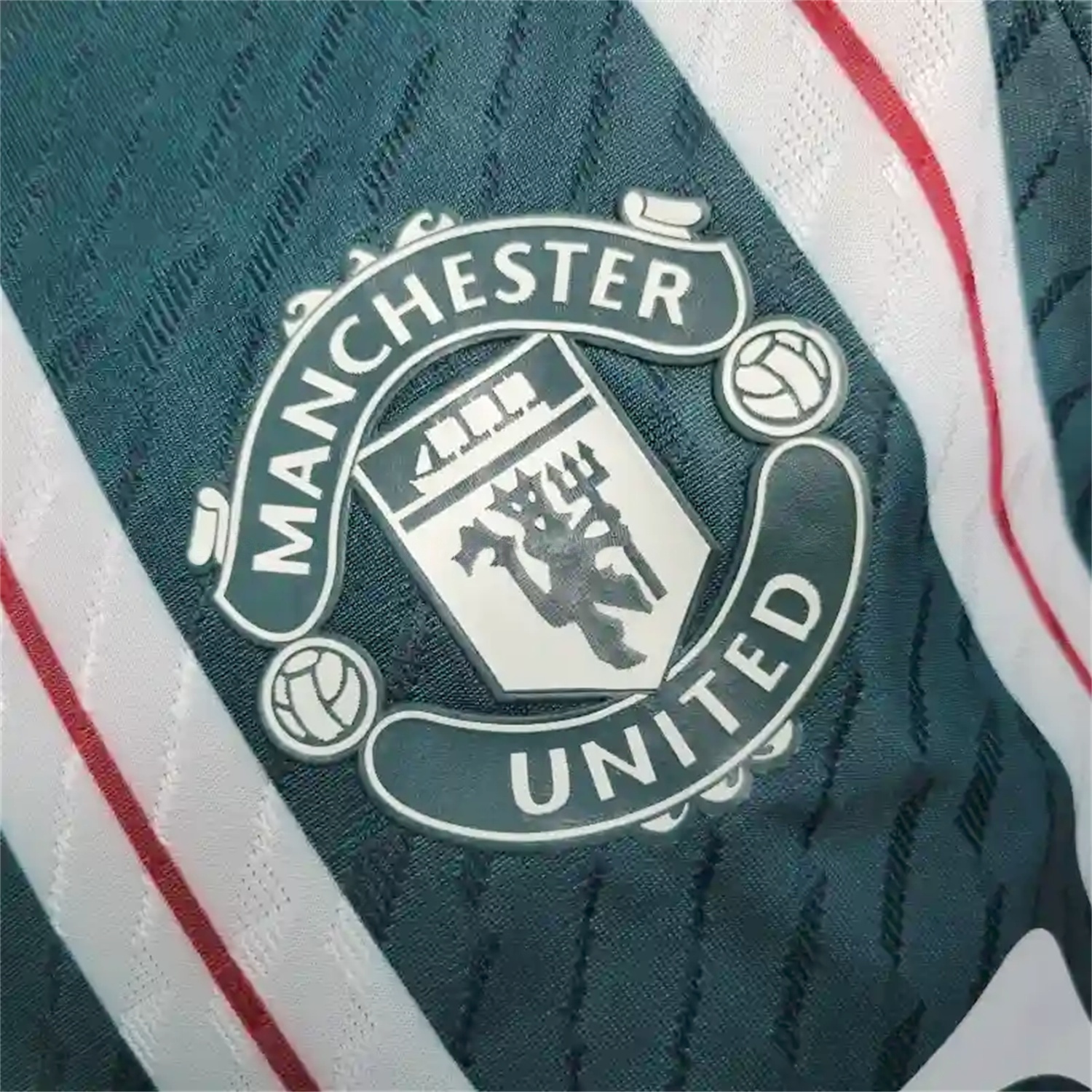 Retro Manchester United 2023-24 Away Green Jersey - Player Version - Unitedfutballjersey