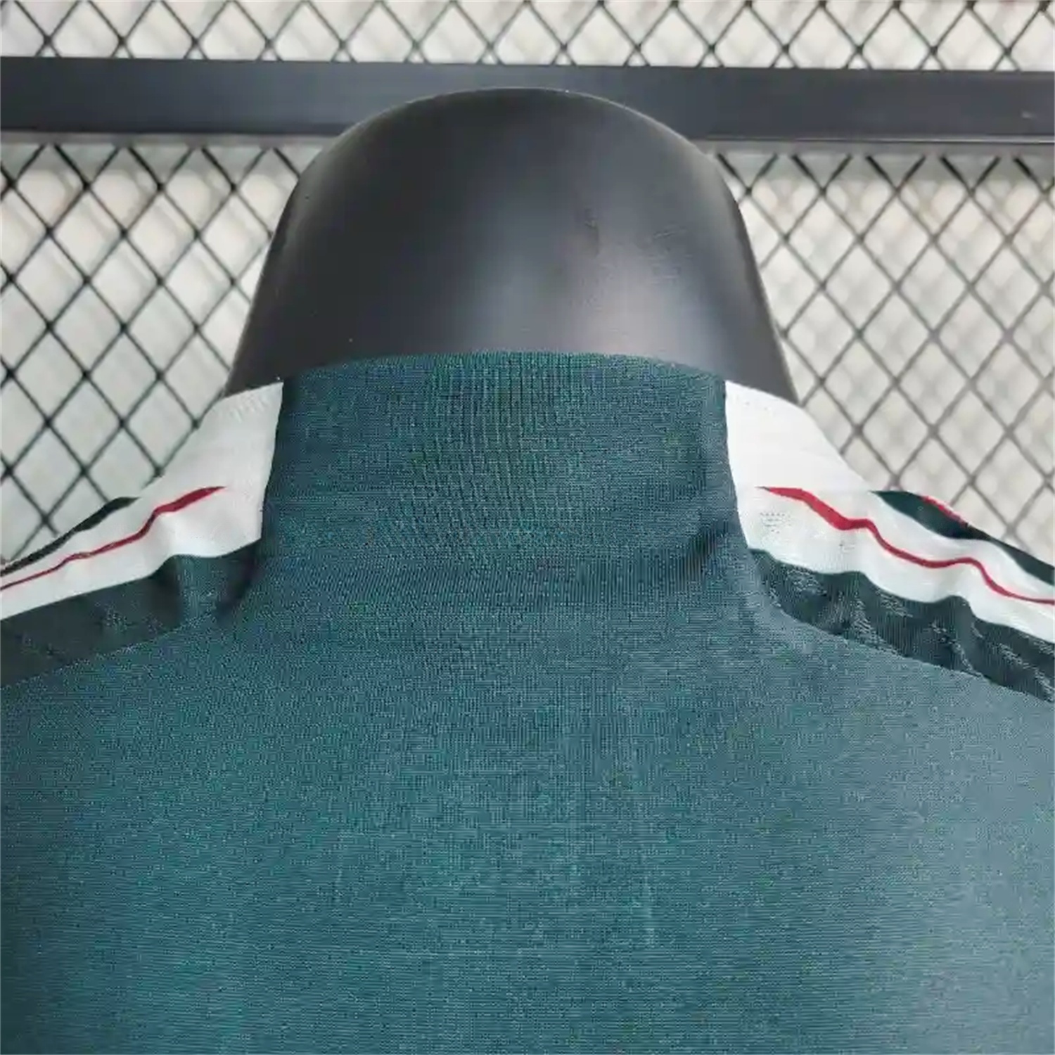 Retro Manchester United 2023-24 Away Green Jersey - Player Version - Unitedfutballjersey