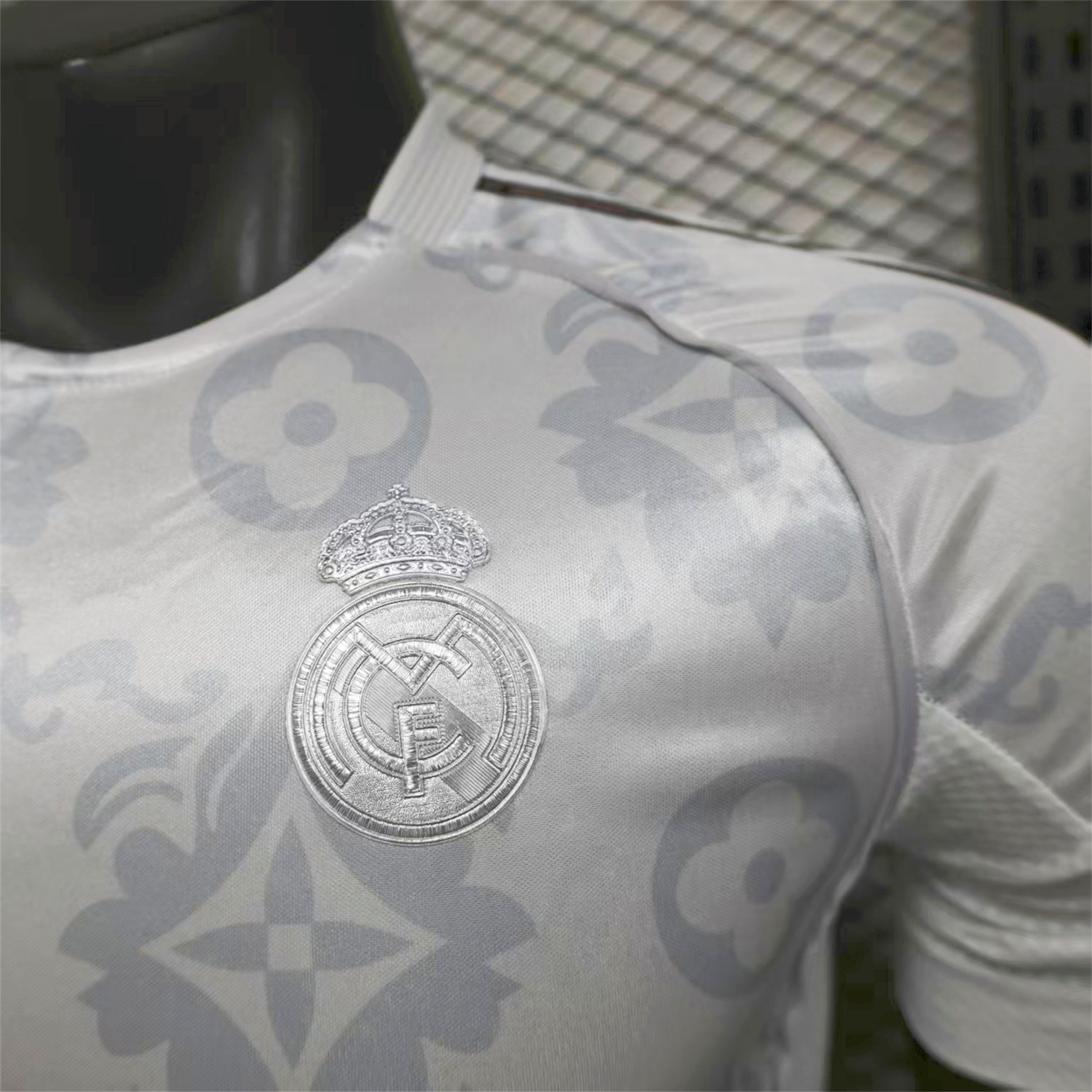 Real Madrid 25-26 Platinum Edition Special Jersey - Player Version - Unitedfutballjersey