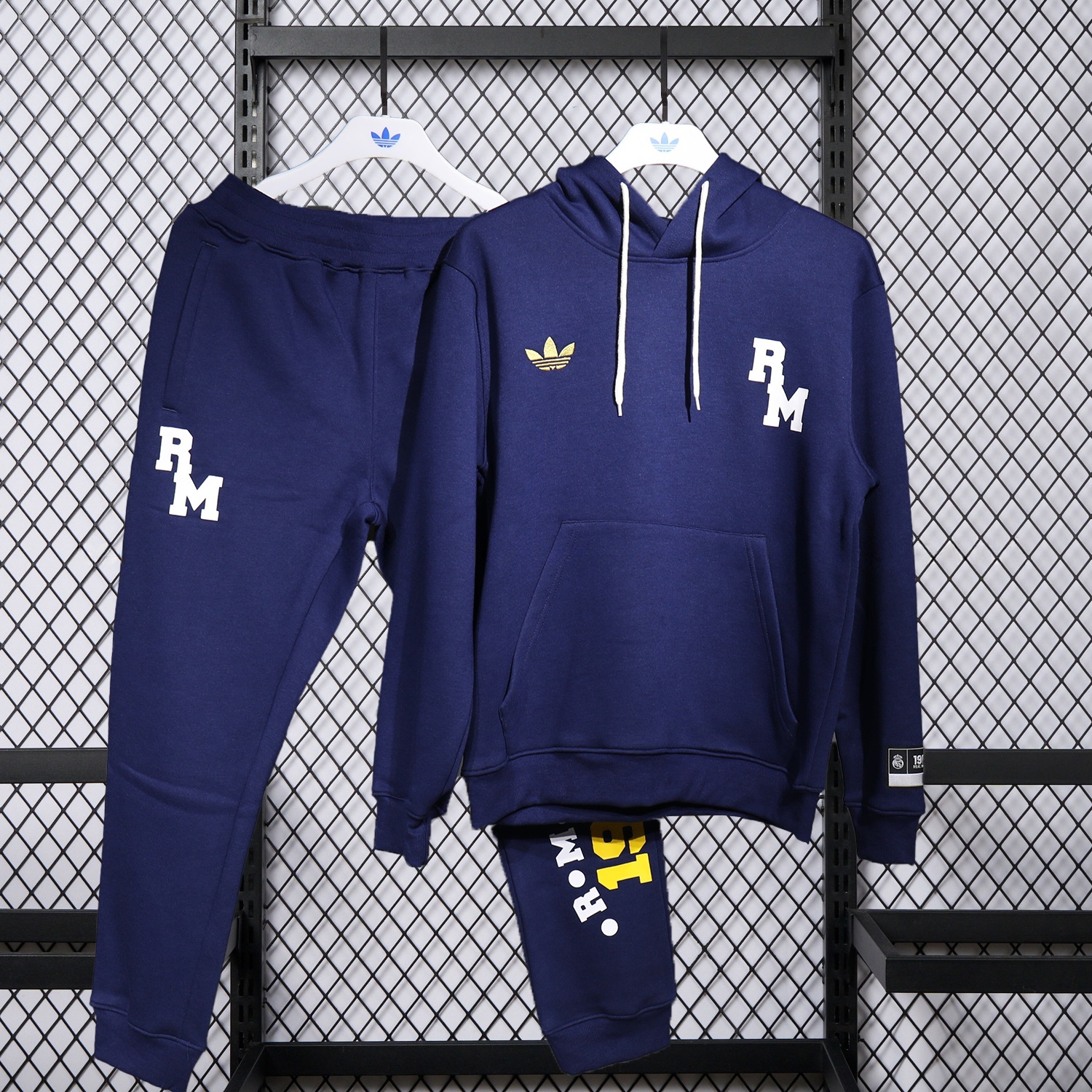 Real Madrid 25-26 Pure Color 1902 Training Set - Dark Blue Top and Dark Blue Pants - Unitedfutballjersey