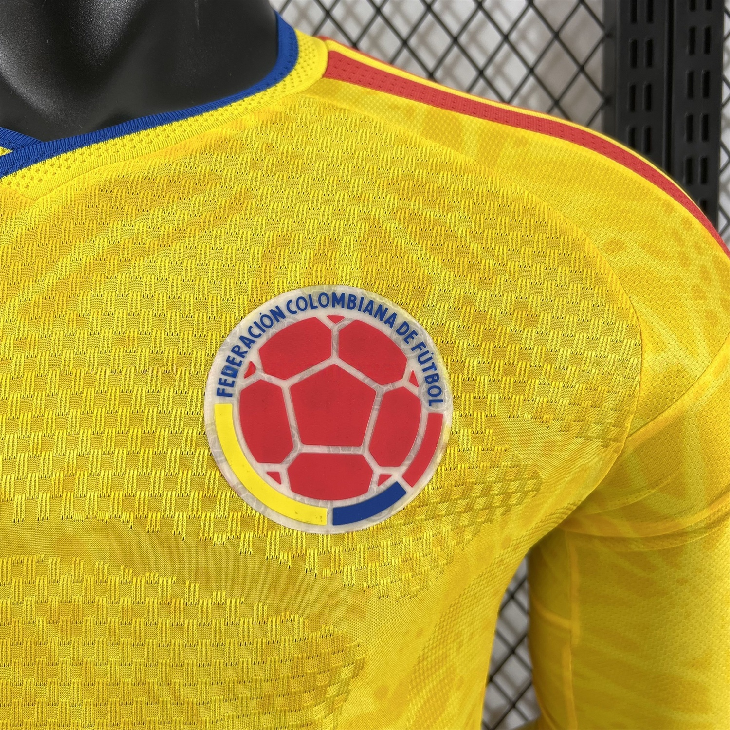 Colombia 2026 Home Long Sleeves Jersey (Leaked Version) - Player Version - Unitedfutballjersey