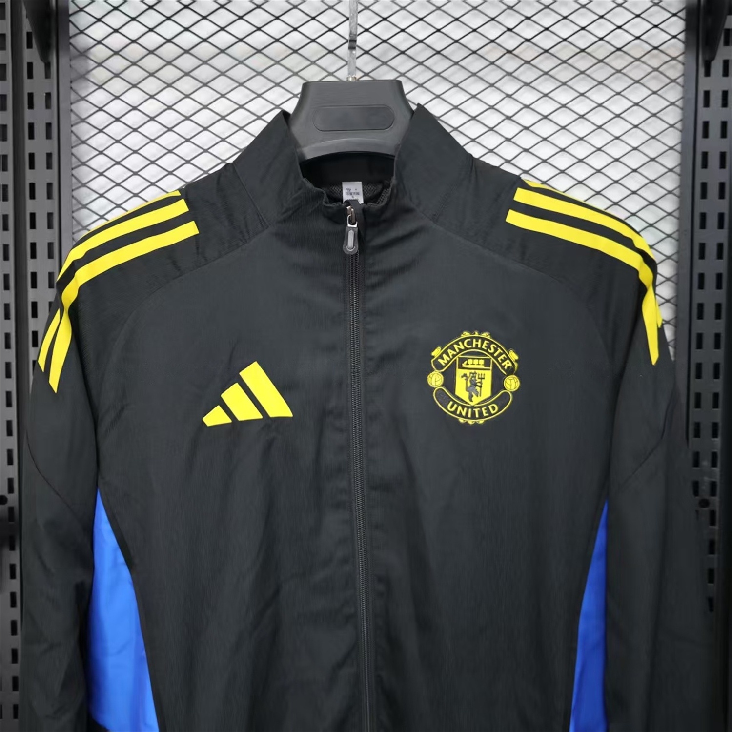 Manchester United 25-26 Black Windbreaker Jacket - Deep Green - Unitedfutballjersey