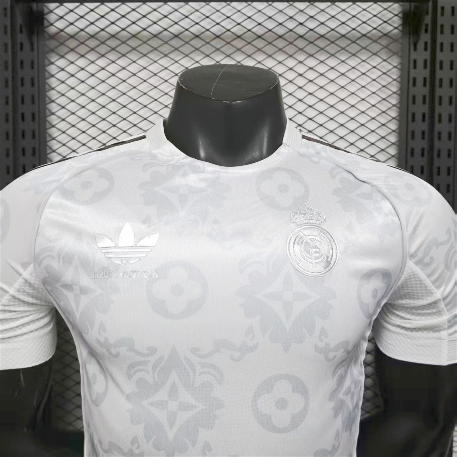 Real Madrid 25-26 Platinum Edition Special Jersey - Player Version - Unitedfutballjersey