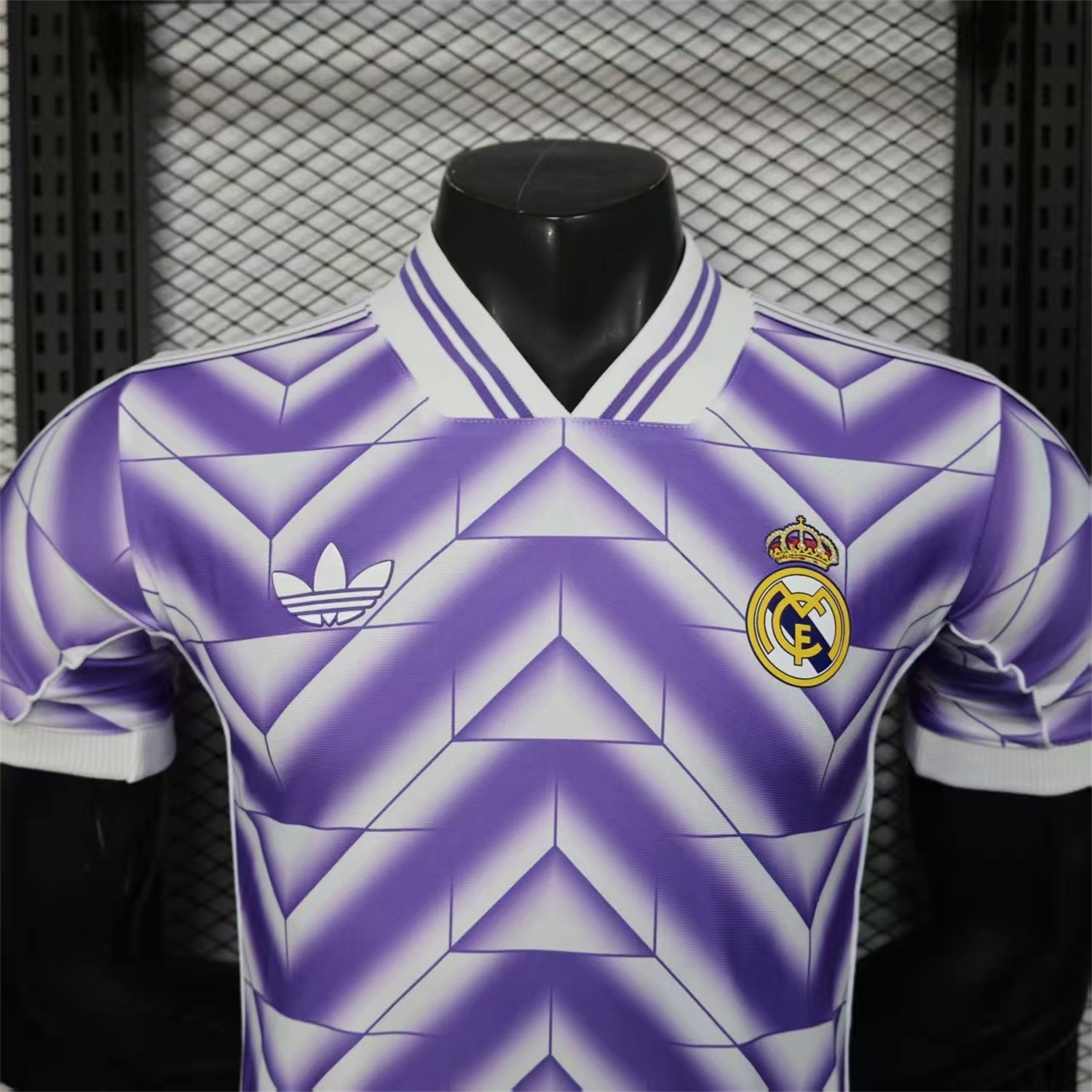 Real Madrid 25-26 Refracted Purple Light White Special Jersey - Player Version - Unitedfutballjersey