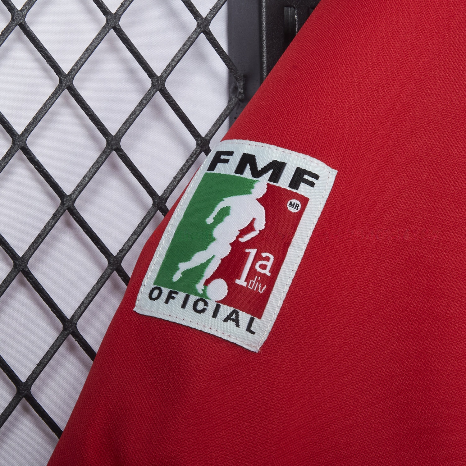 Retro Chivas de Guadalajara 2003-04 Third Red Jersey - Unitedfutballjersey