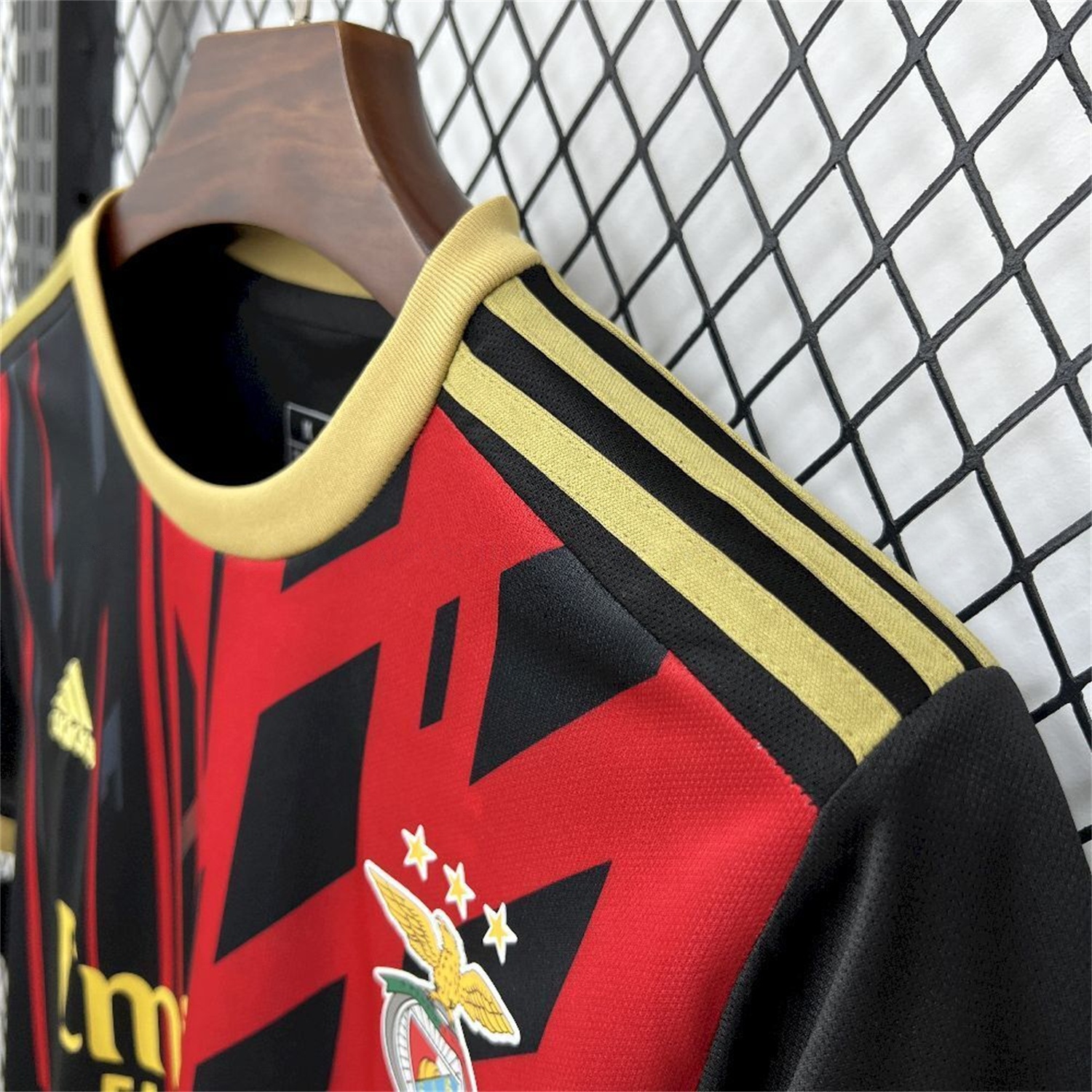 Benfica 25-26 Red And Black Jersey - Fans Version - Unitedfutballjersey