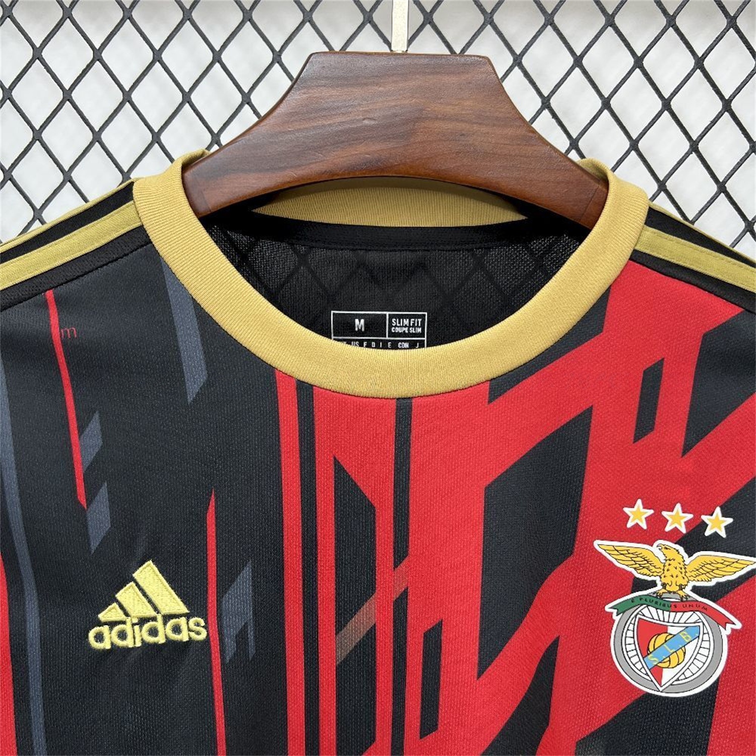 Benfica 25-26 Red And Black Jersey - Fans Version - Unitedfutballjersey