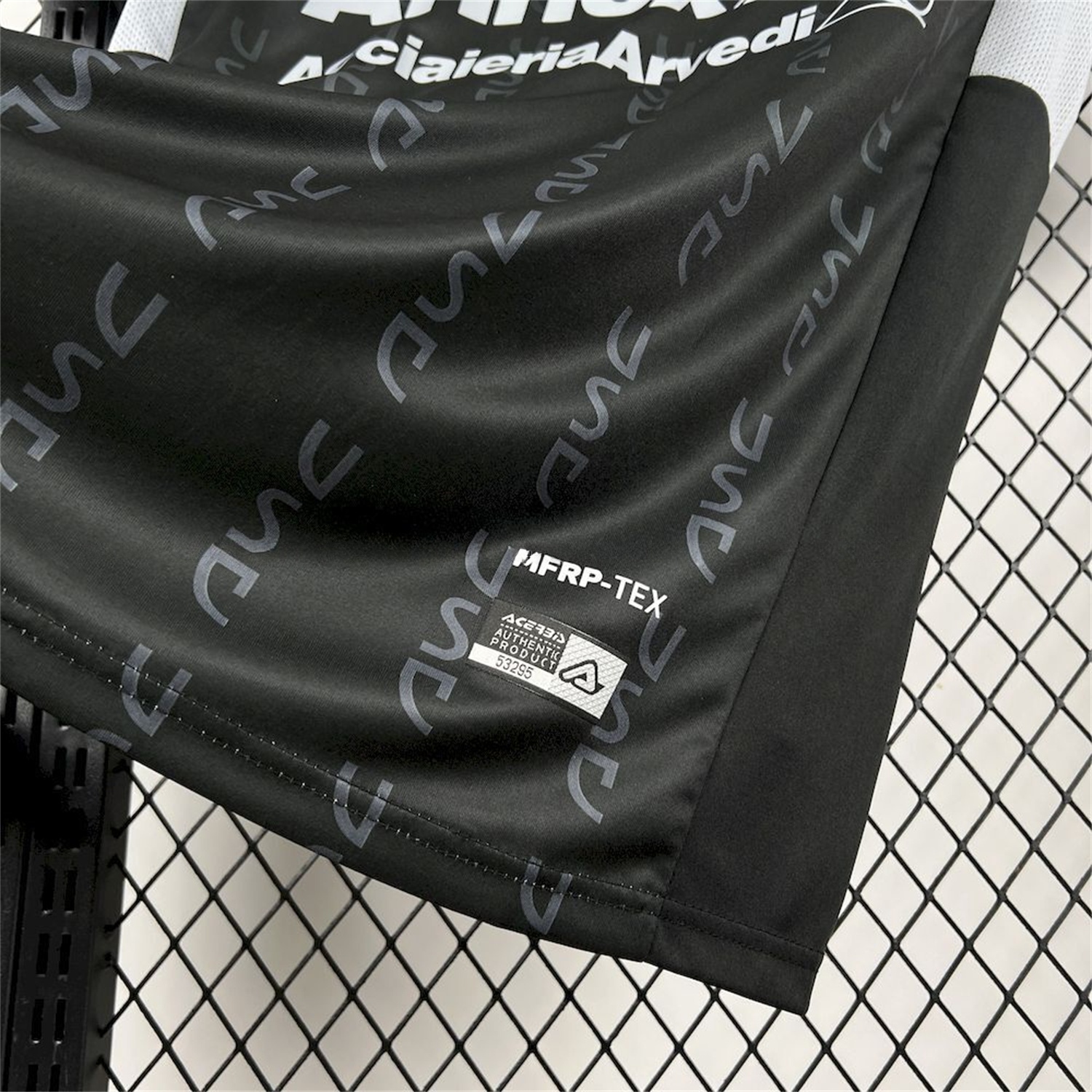 Cremonese 25-26 Third Black Jersey - Fans Version - Unitedfutballjersey