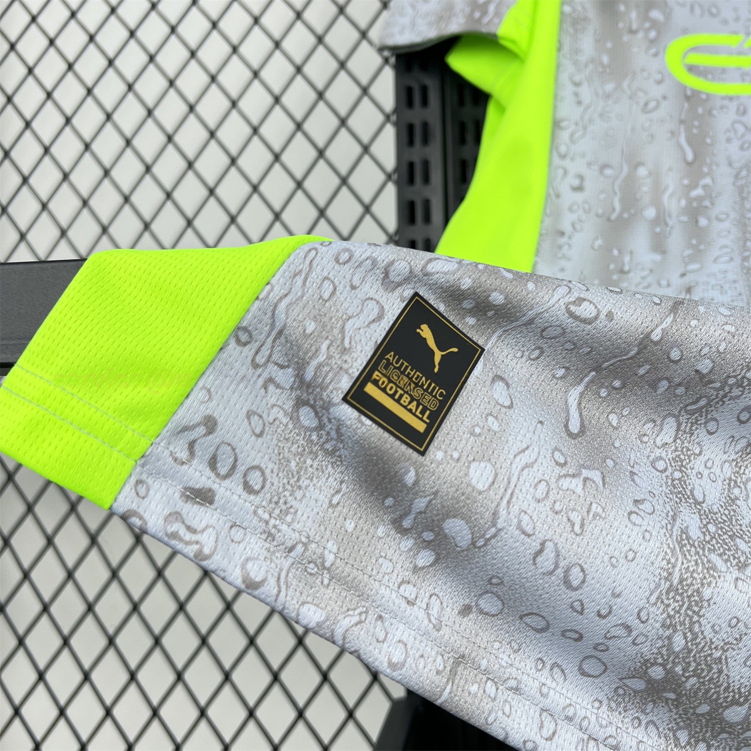 Manchester City 25-26 Third Grey Jersey - Fans Version - Unitedfutballjersey