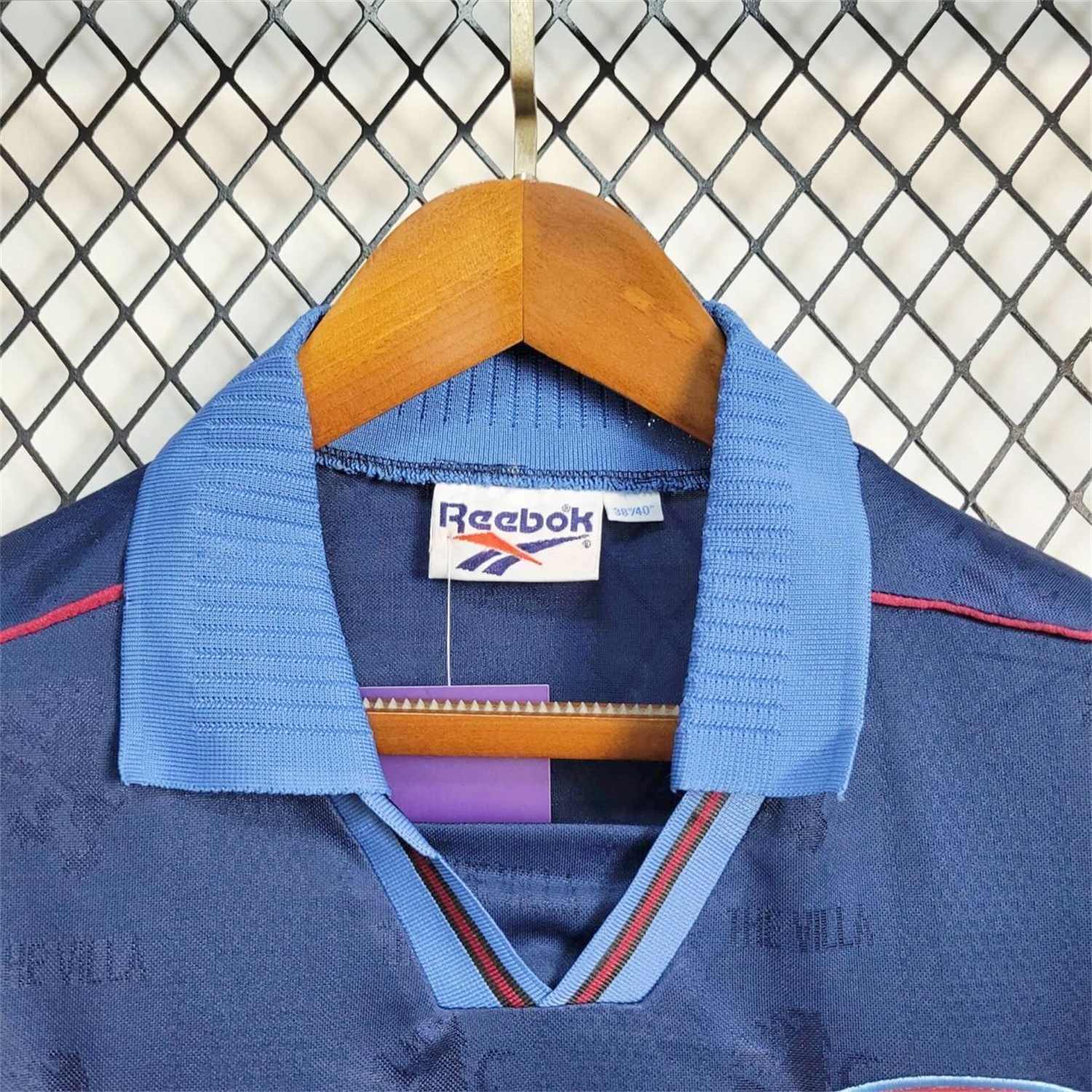 Retro Aston Villa 1995-97 Away Jersey - Unitedfutballjersey