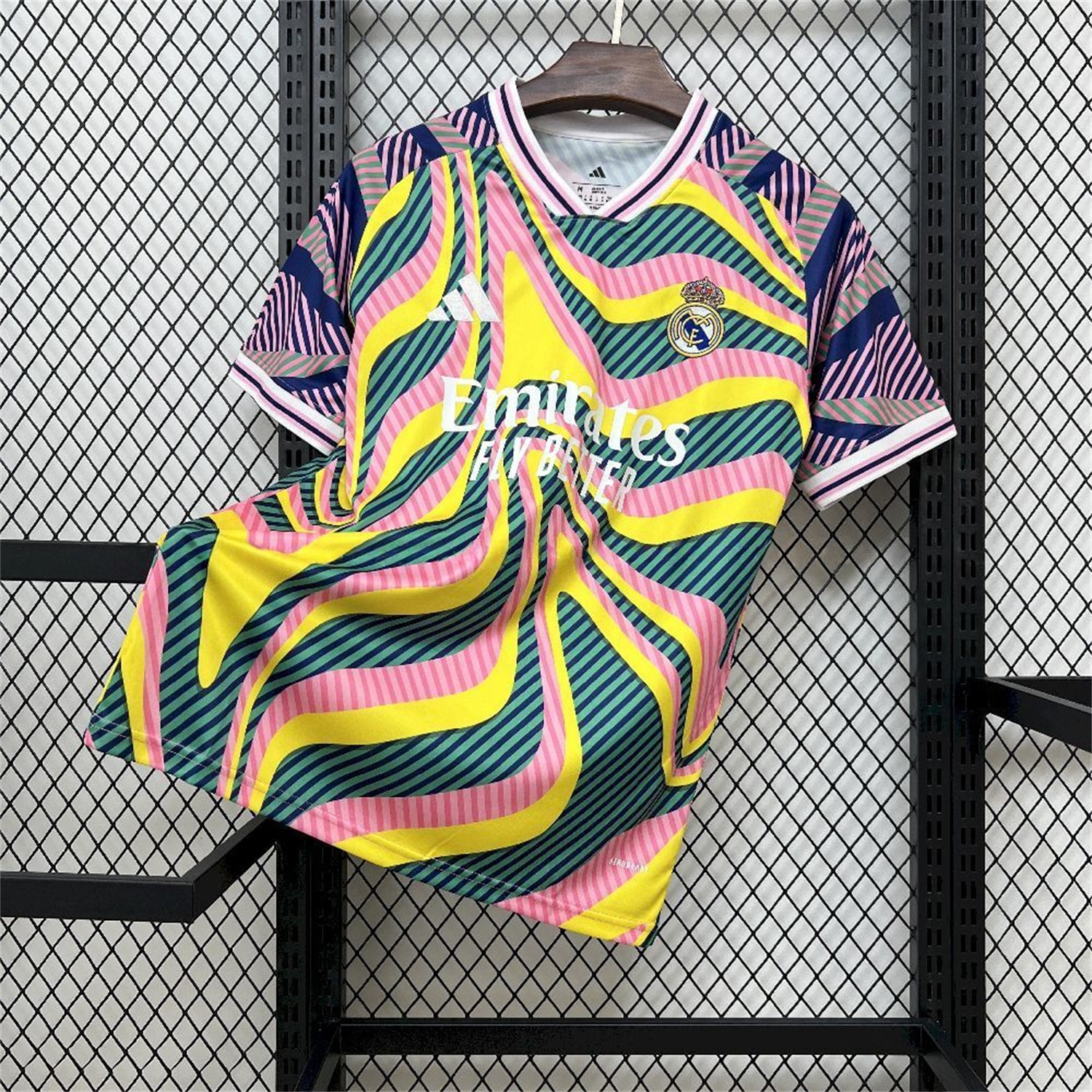 Real Madrid 25-26 Iridescent Colors Pre-Match Training Jersey - Fans Version - Unitedfutballjersey