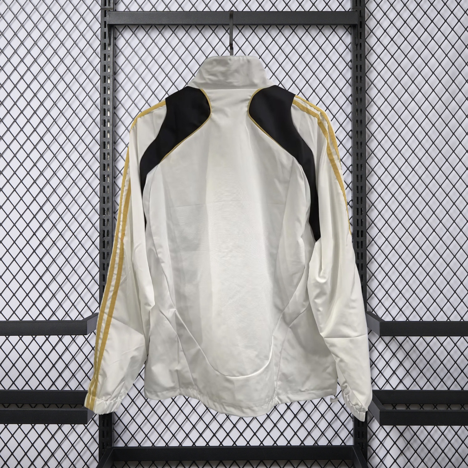 Retro Germany 2006 White Windbreaker - Unitedfutballjersey