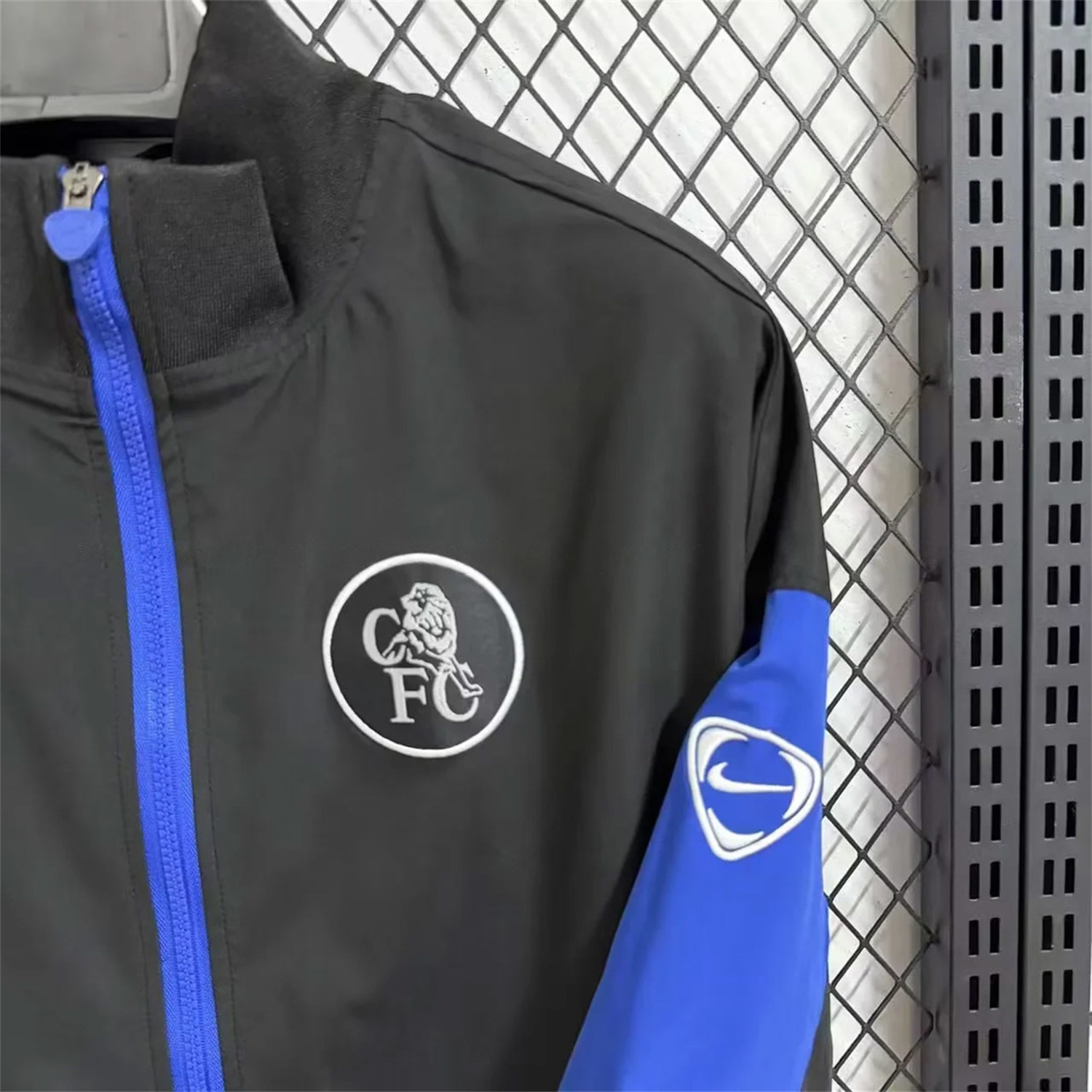 C.H.E.L.S.E.A 25-26 Windbreaker Jacket - Black And Blue - Unitedfutballjersey