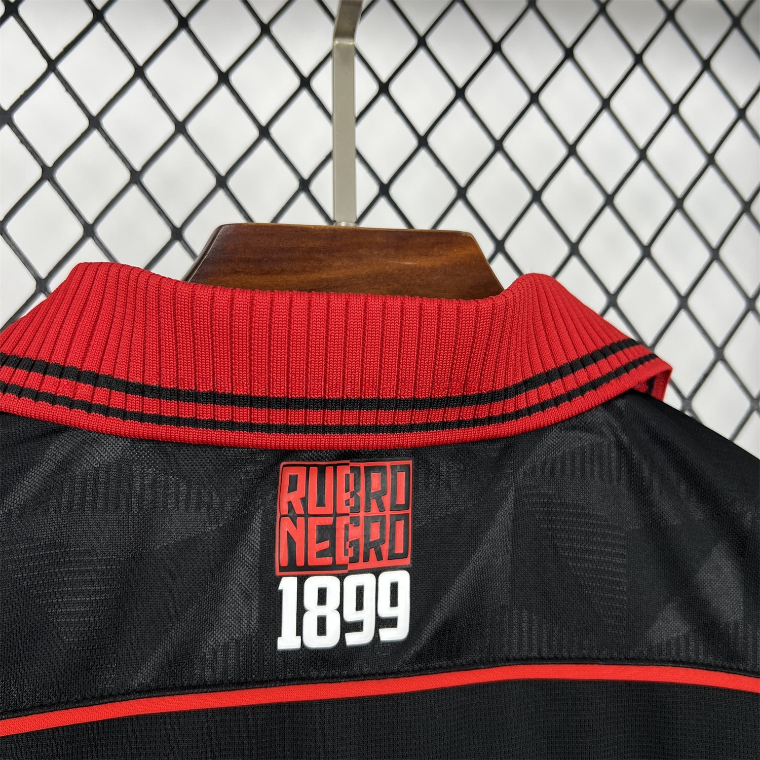 Esporte Clube Vitória 25-26 Third Unsponsored Black Polo Jersey - Fans Version - Unitedfutballjersey