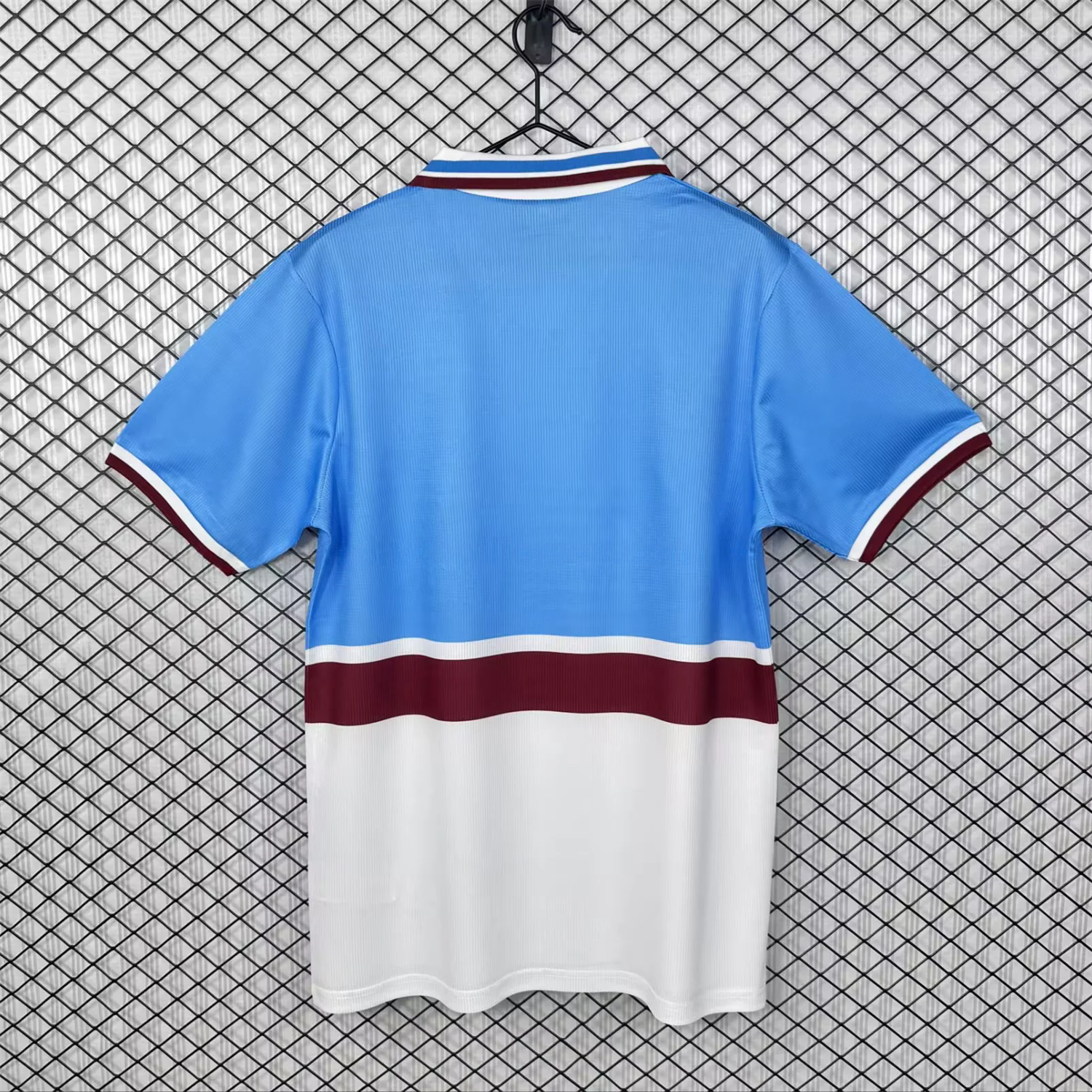 Retro Aston Villa 1997-98 Away Jersey - Unitedfutballjersey