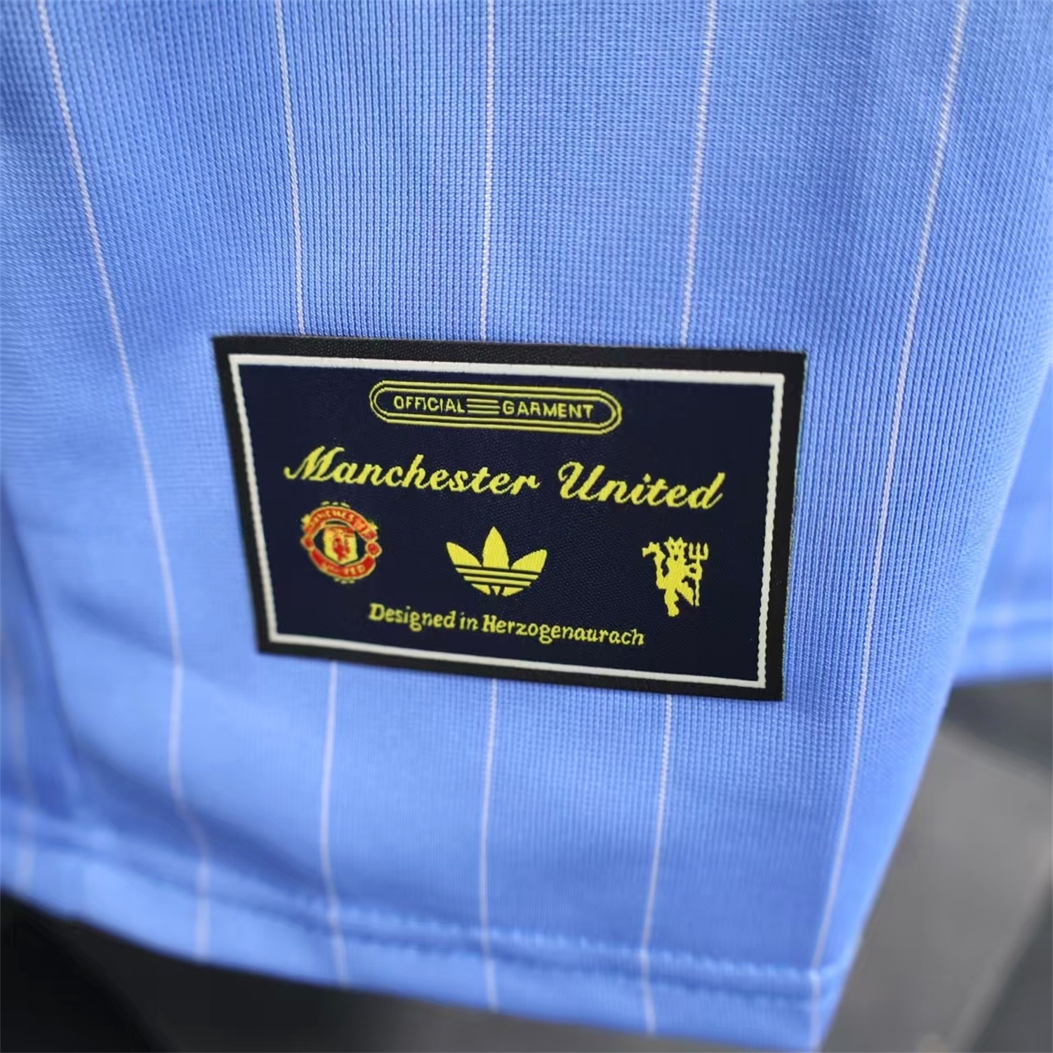 Manchester United 25-26 Icon Travel Special Edition Blue Jersey - Player Version - Unitedfutballjersey