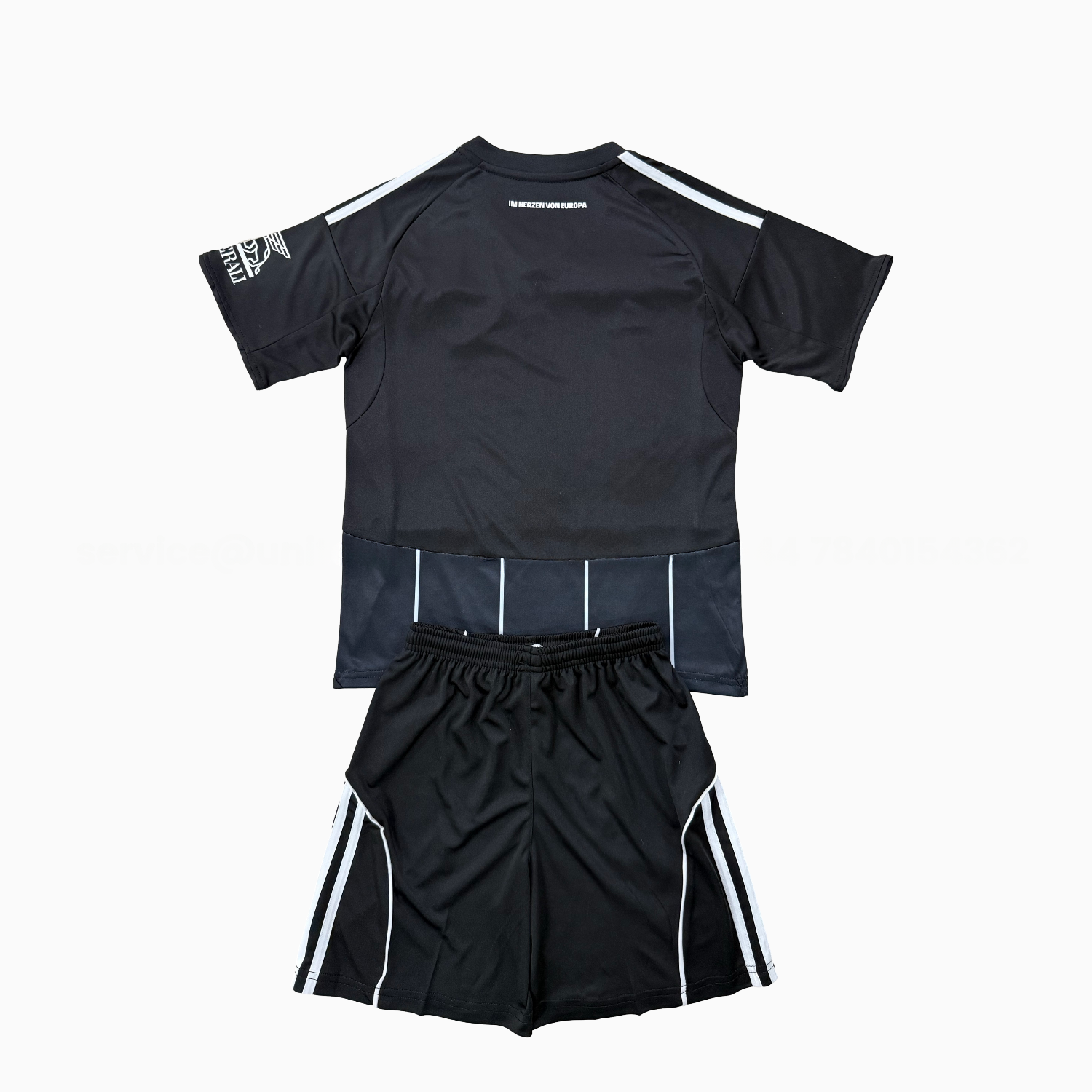 Frankfurt 25-26 Champions League Home Kids Kit - Unitedfutballjersey