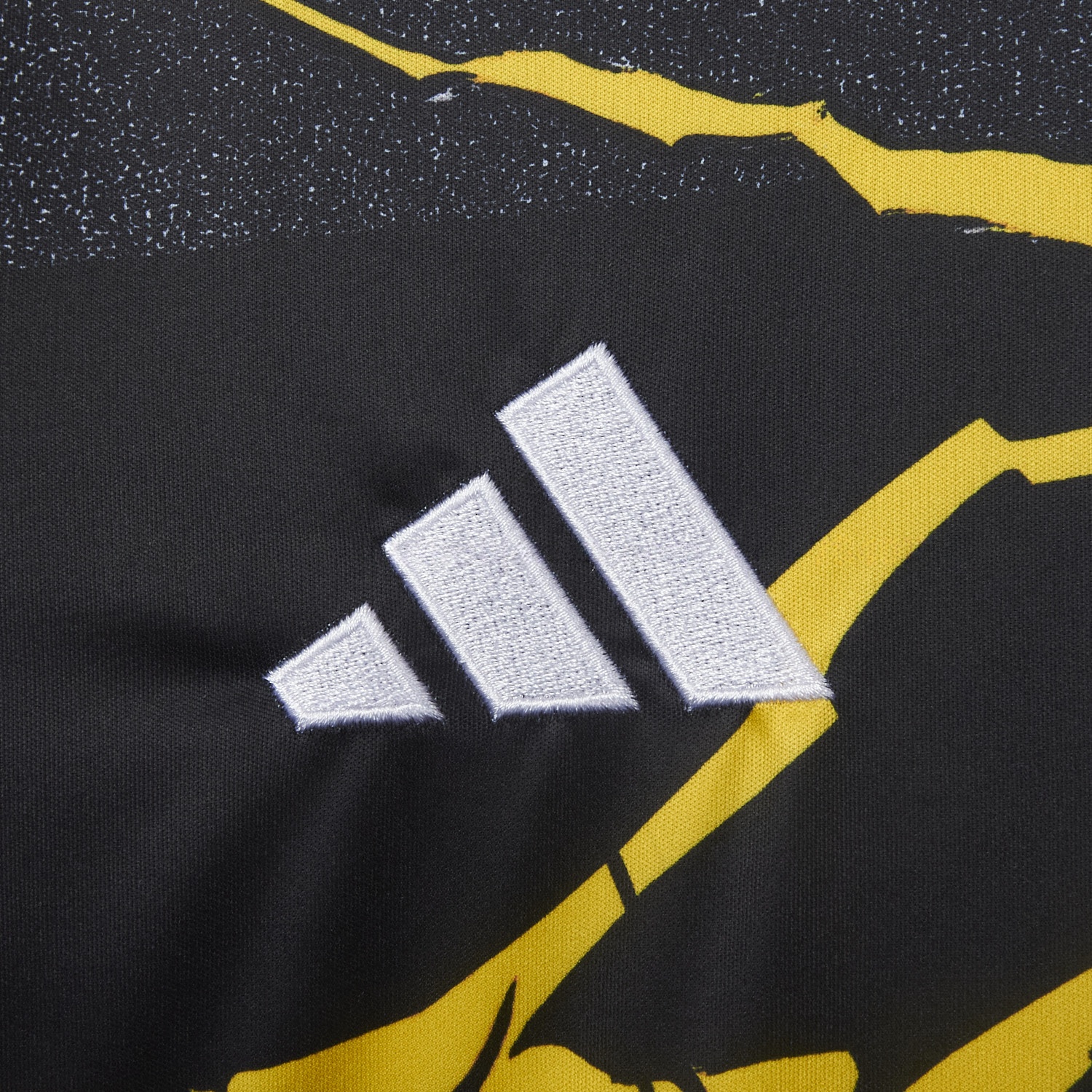 Real Madrid 25-26 Comics Special Jersey - Fans Version - Unitedfutballjersey