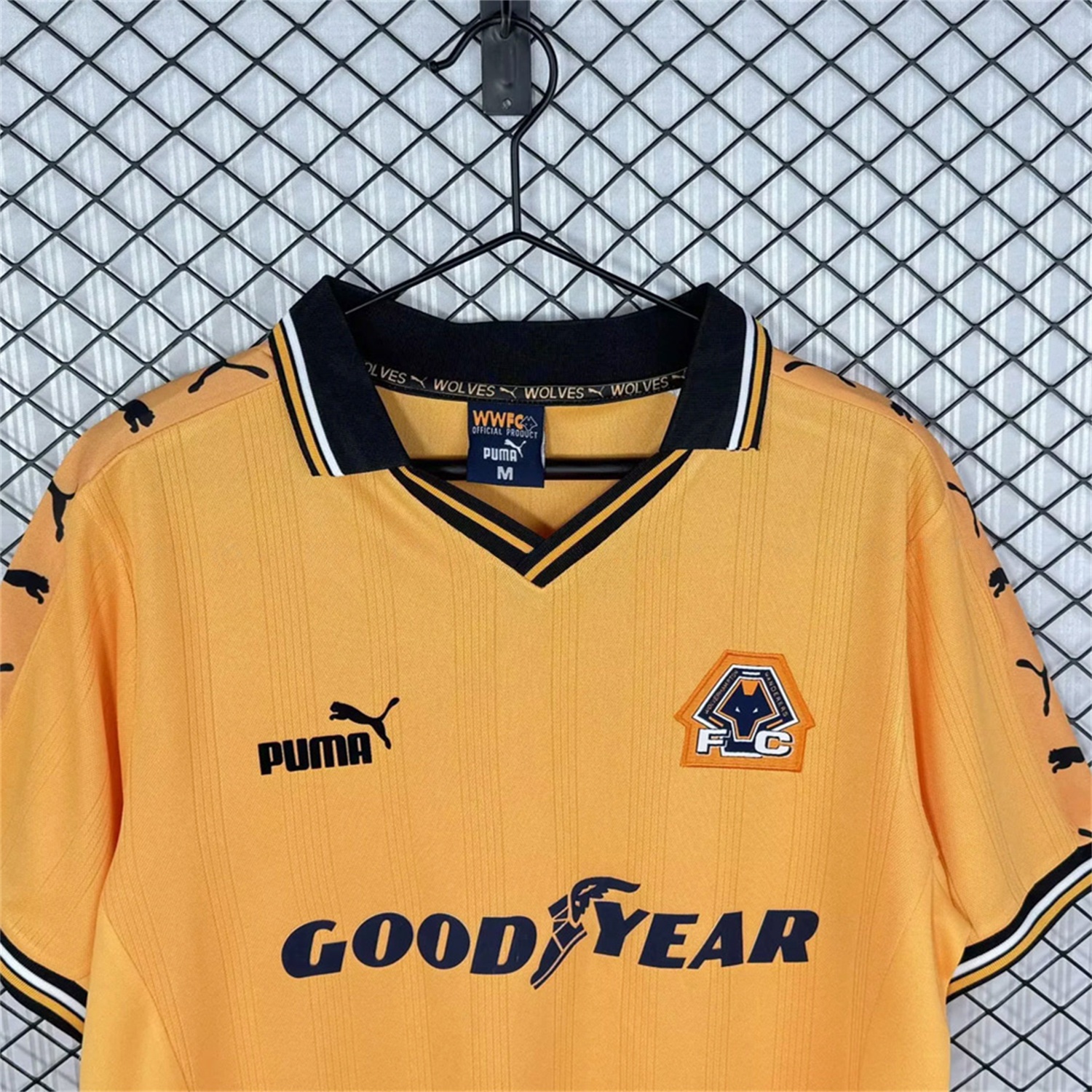 Retro Wolverhampton Wanderers Wolves 1998-99 Home Jersey - Unitedfutballjersey